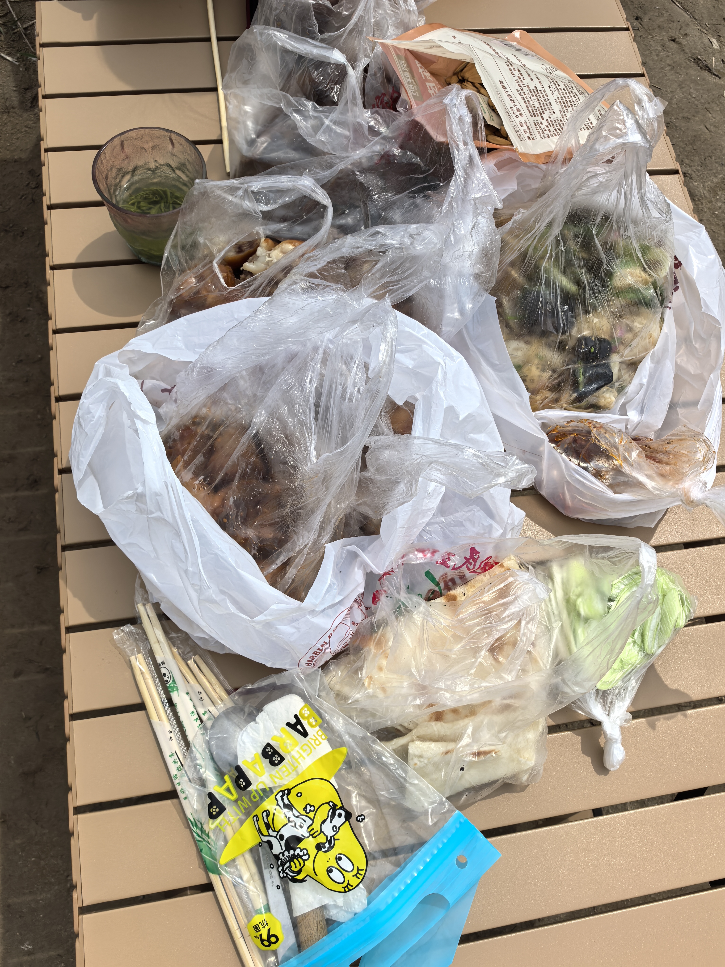 探险者（TAN XIAN ZHE）户外折叠椅克米特椅便携露营椅子桌椅套装野餐椅沙滩椅装备全套 木色架经典卡其*4+90木色蛋卷桌 实拍图
