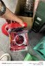新款专业抓小鱼儿童工具抓鱼神器鳑鲏白条麦穗鱼虾虎鱼耐摔倒须瓶 2升鱼桶2个+饵料20包配重绳子 已拼2.4万+件 实拍图