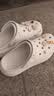 卡骆驰（CROCS）男女经典泡芙洞洞鞋休闲时尚沙滩鞋包头凉拖鞋 207521-1NK 38-39 实拍图