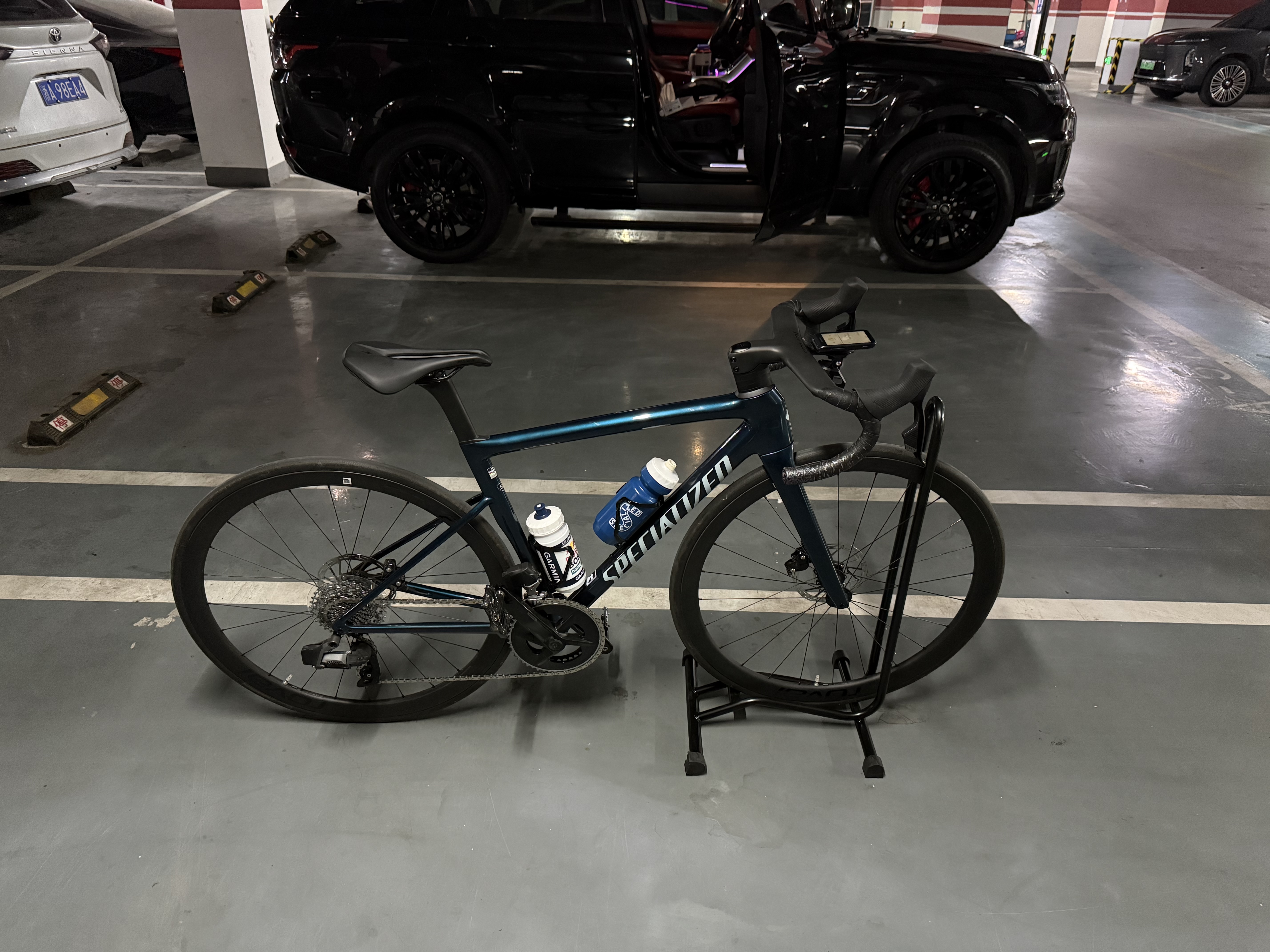 iGPSPORT迹驰自行车码表公路车GPS导航码表智能无线骑行码表BiNavi 黑色 实拍图