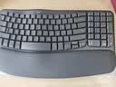 罗技（Logitech）Wave Combo 无线人体工学键鼠套装 垂直鼠标 无线蓝牙鼠标 办公键盘 无线键盘 蓝牙键盘 黑色 实拍图