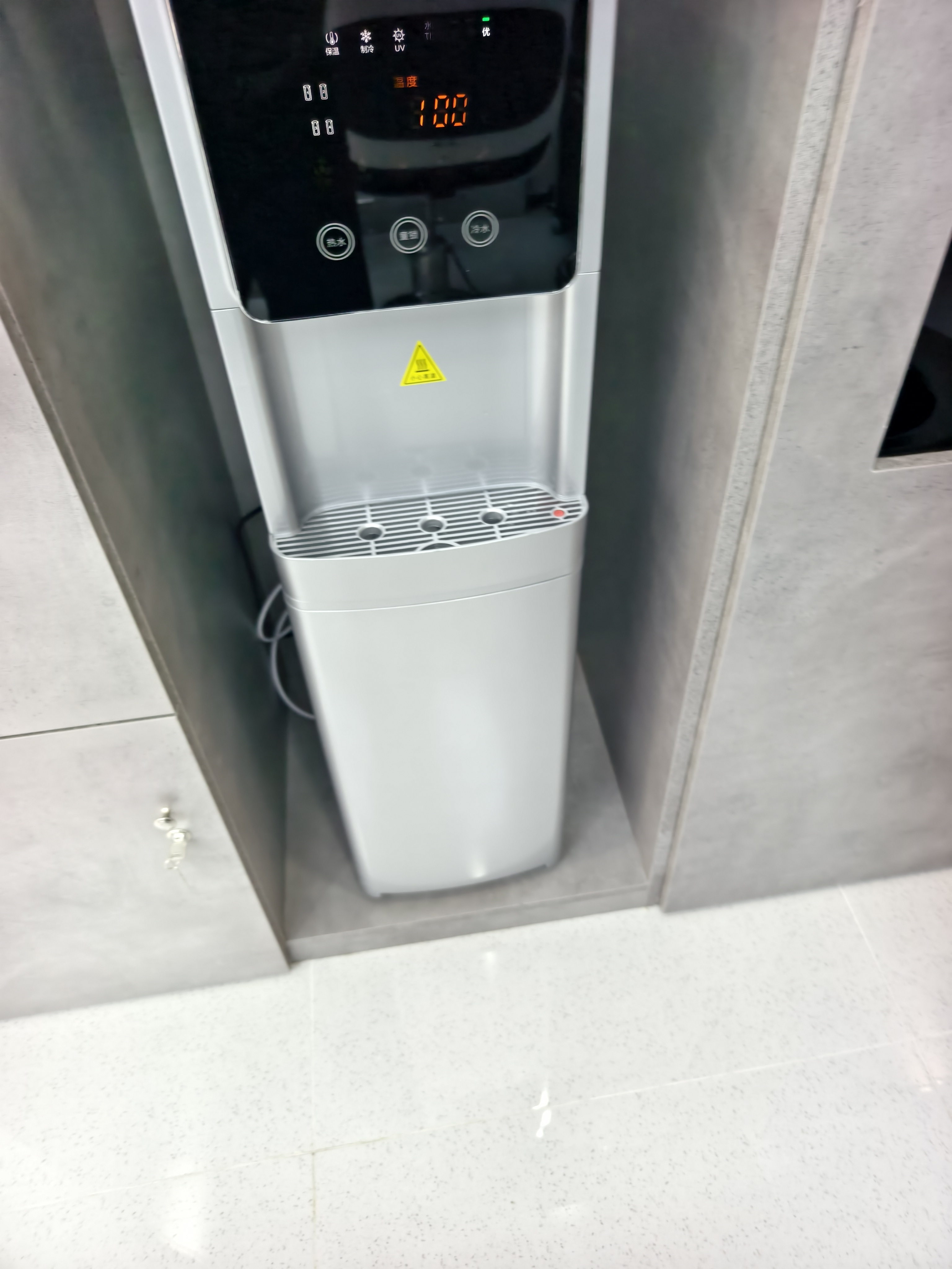 奥克斯商用净水器商用饮水机直饮水机开水器RO反渗透净水机公司办公室工厂加热一体机AK-A1一开一温一冰 实拍图