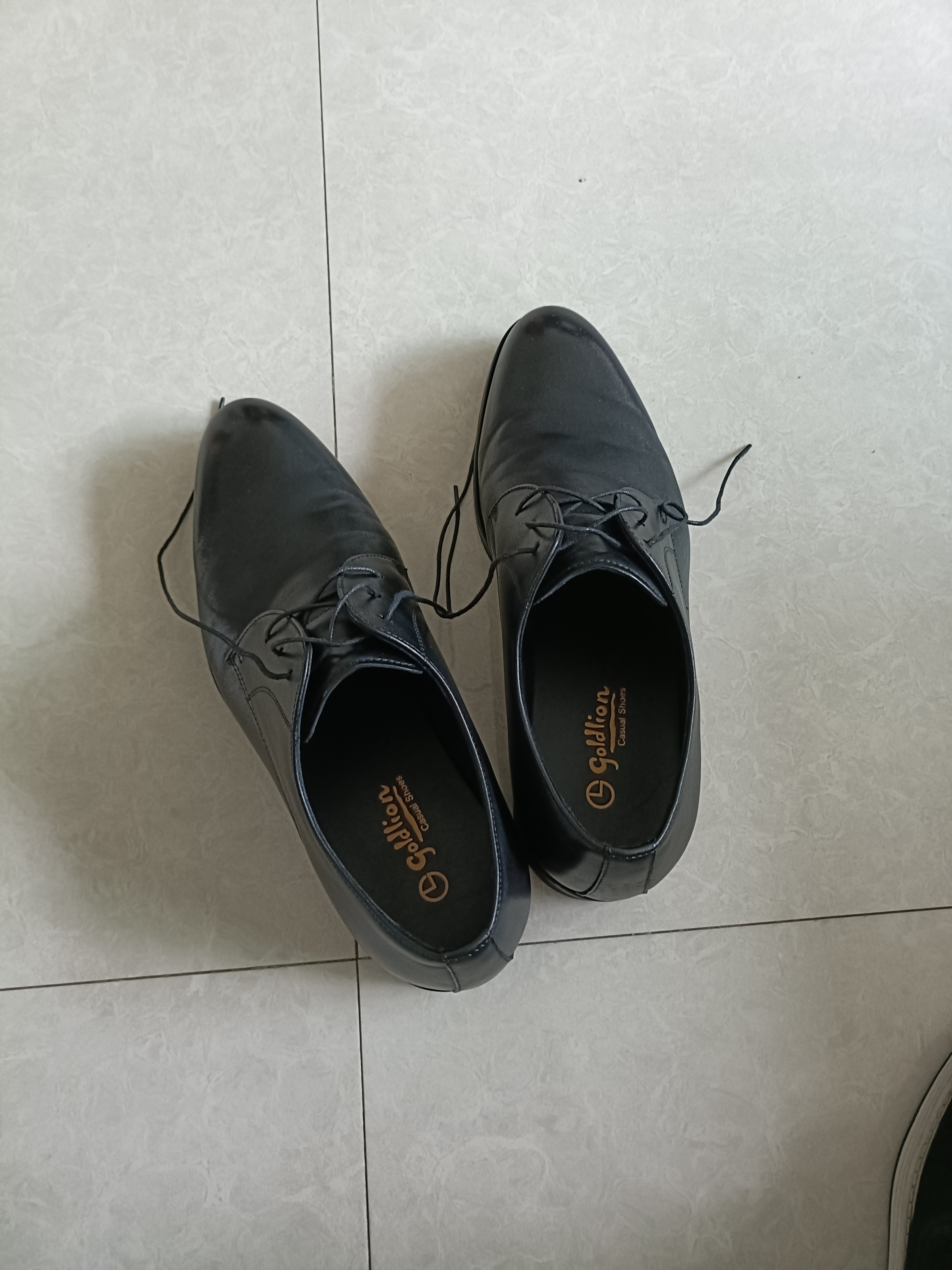 金利来（Goldlion）男鞋商务正装宴会婚鞋舒适德比皮鞋50274043201A黑41 实拍图