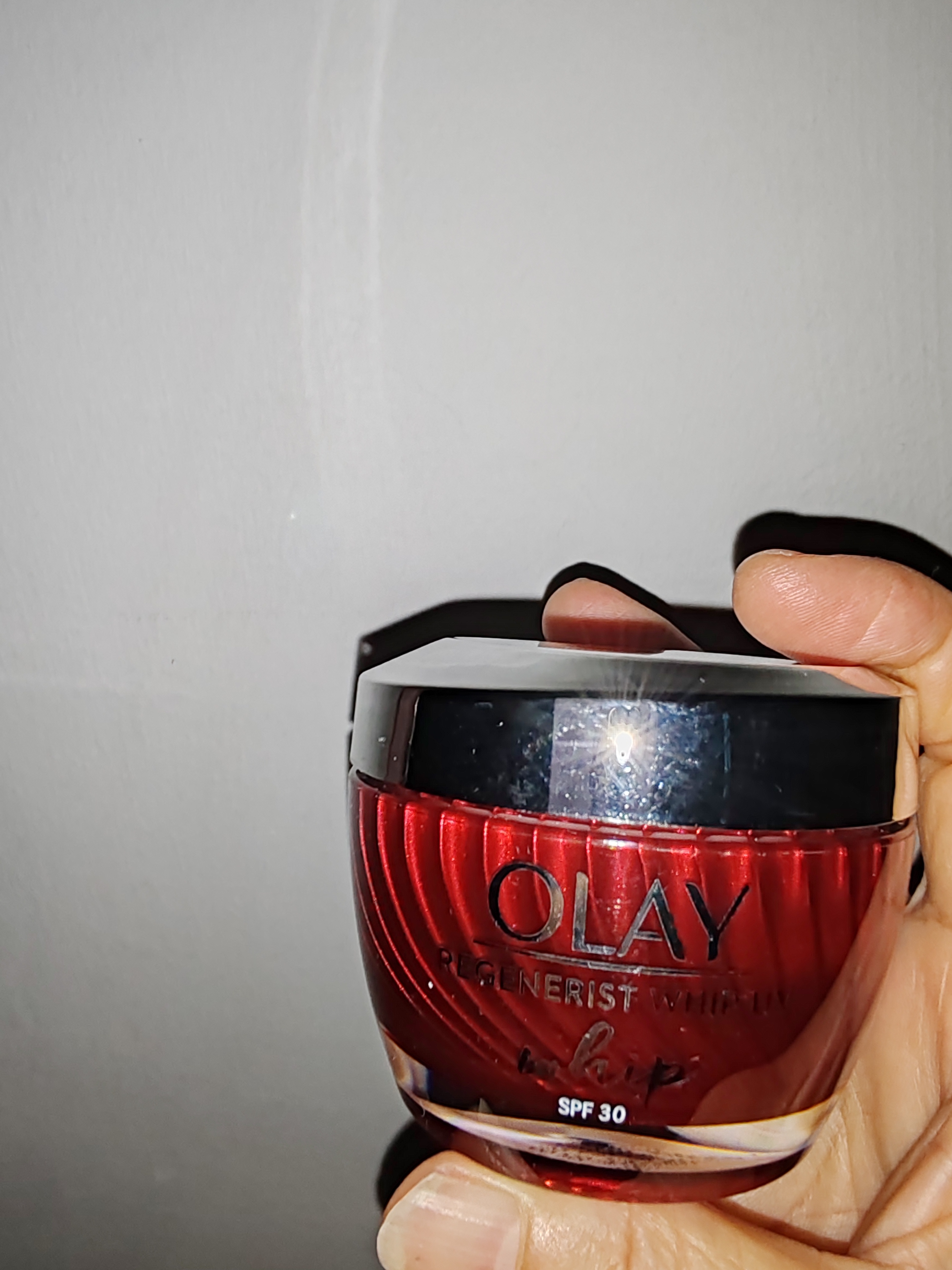 玉兰油（OLAY）大红瓶空气面霜50g紧致抗皱泰版男女送女友礼物 实拍图