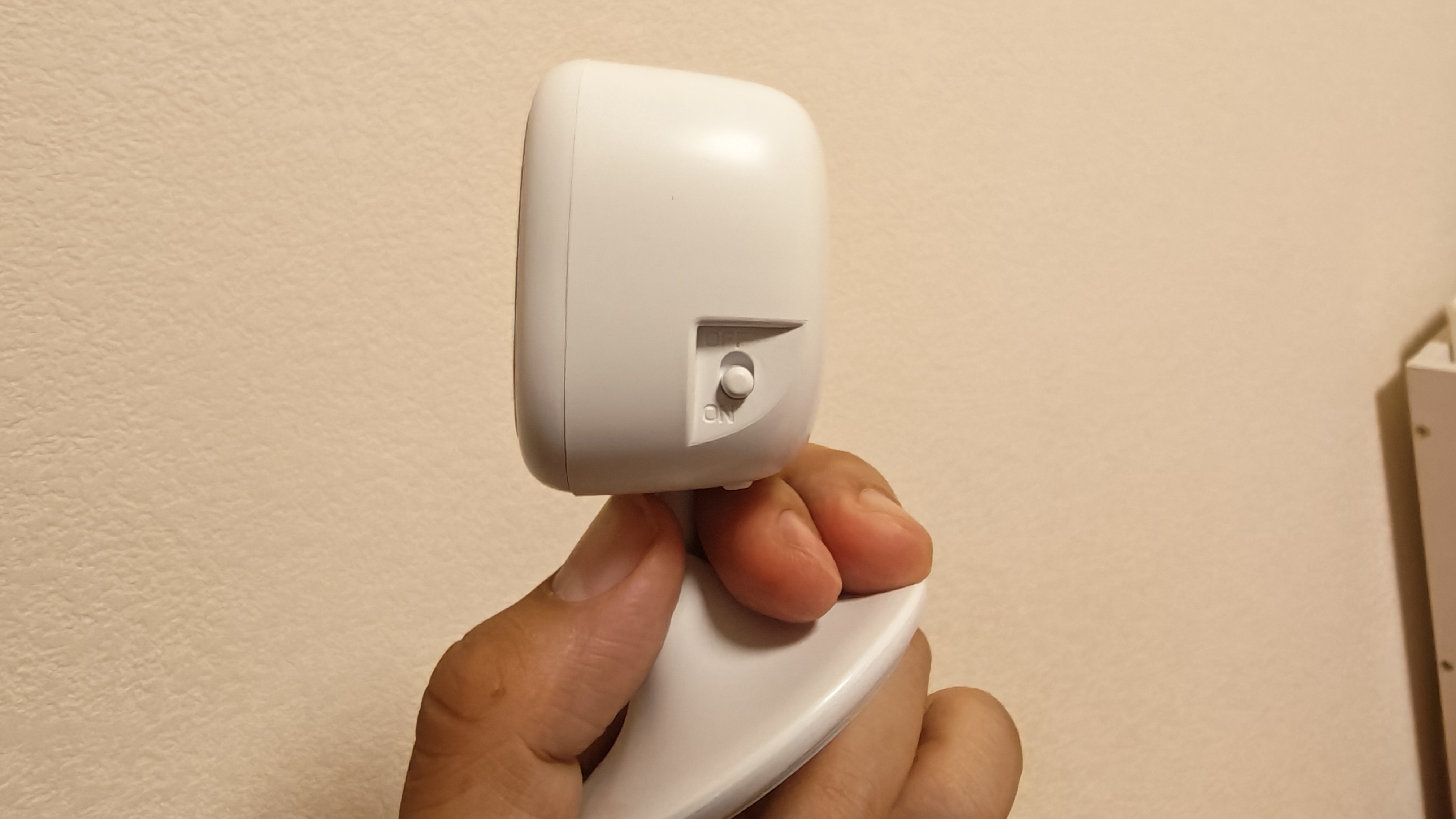 XIAO VV终身免流量4G智能窗户摄像机室内家用监控器黑光全彩夜视免打孔无痕安装电池摄像头手机远程可对话 实拍图