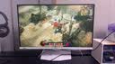 微星（MSI）白刃X32 MAG 274QRFW X32 27英寸2K320Hz HDR400 0.5msGTG 2K240Hz 快速IPS 白色游戏电竞显示器 实拍图
