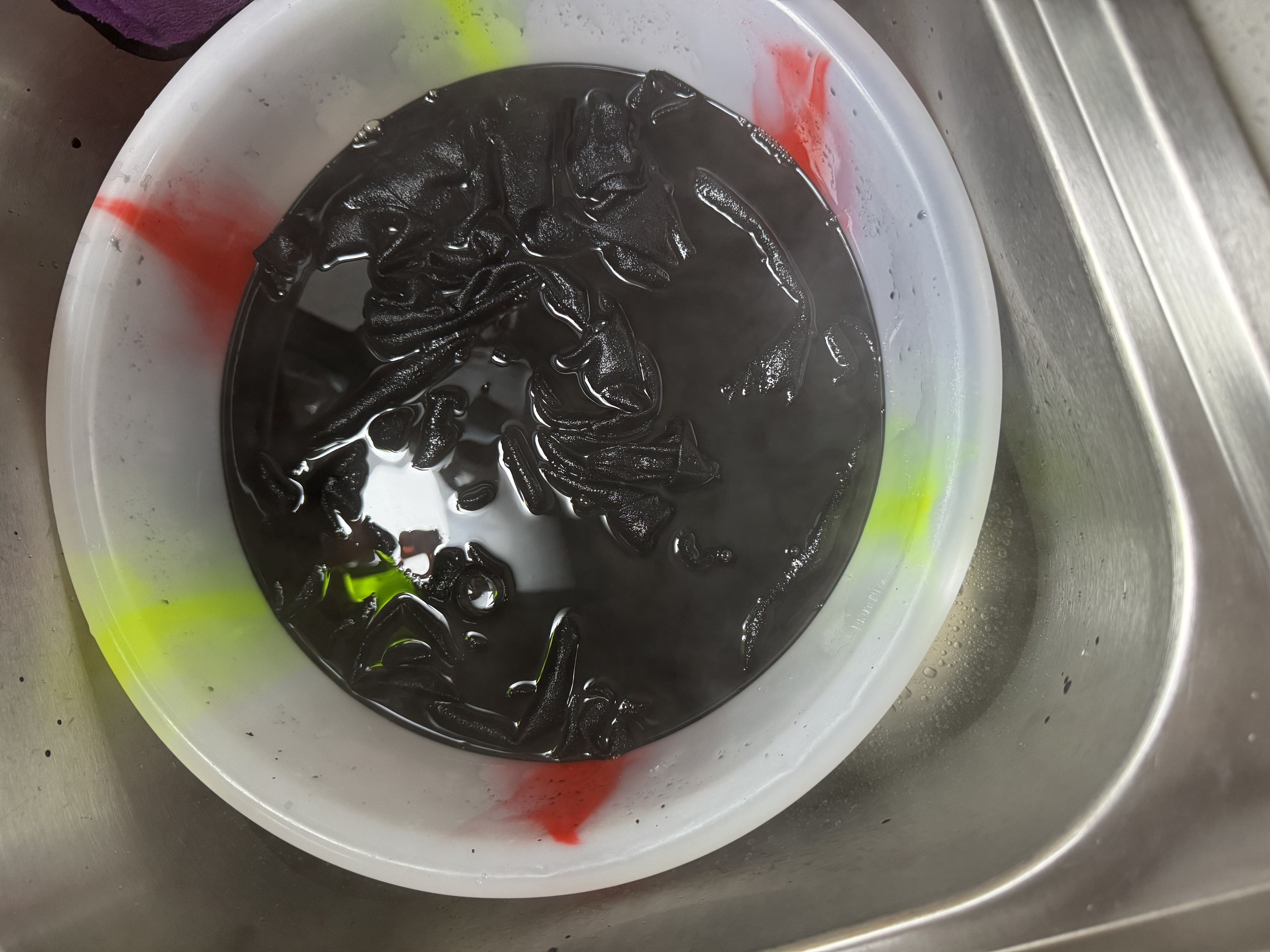 我结婚衣服染色剂黑色84痕迹修复还原剂染衣服染料漂白剂烧伤恢复 黑色【染色剂+修复剂】 实拍图
