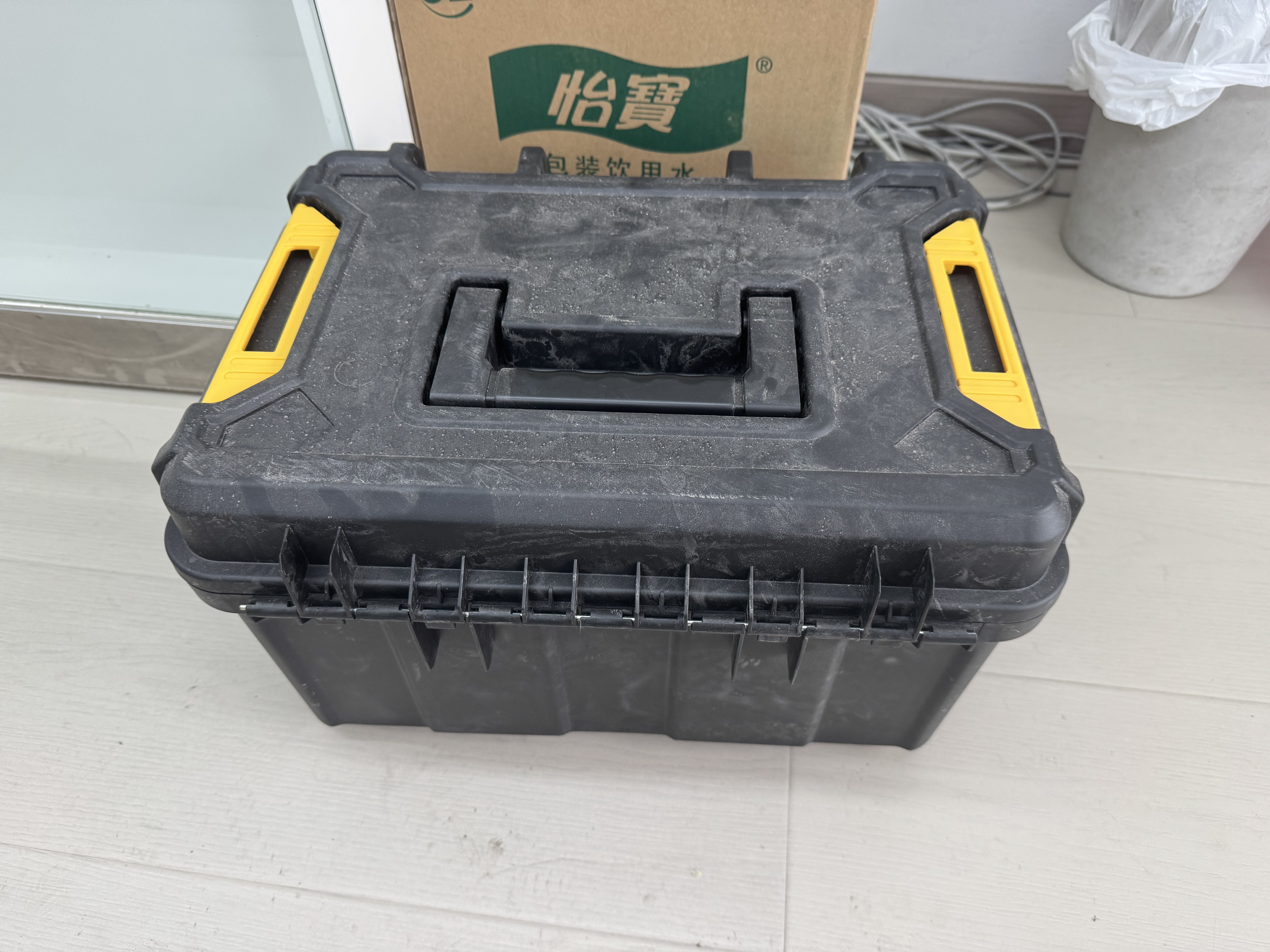 得力（deli）22寸宽体组合工具箱家居车载抗摔工业级五金大容量多功能收纳箱 实拍图