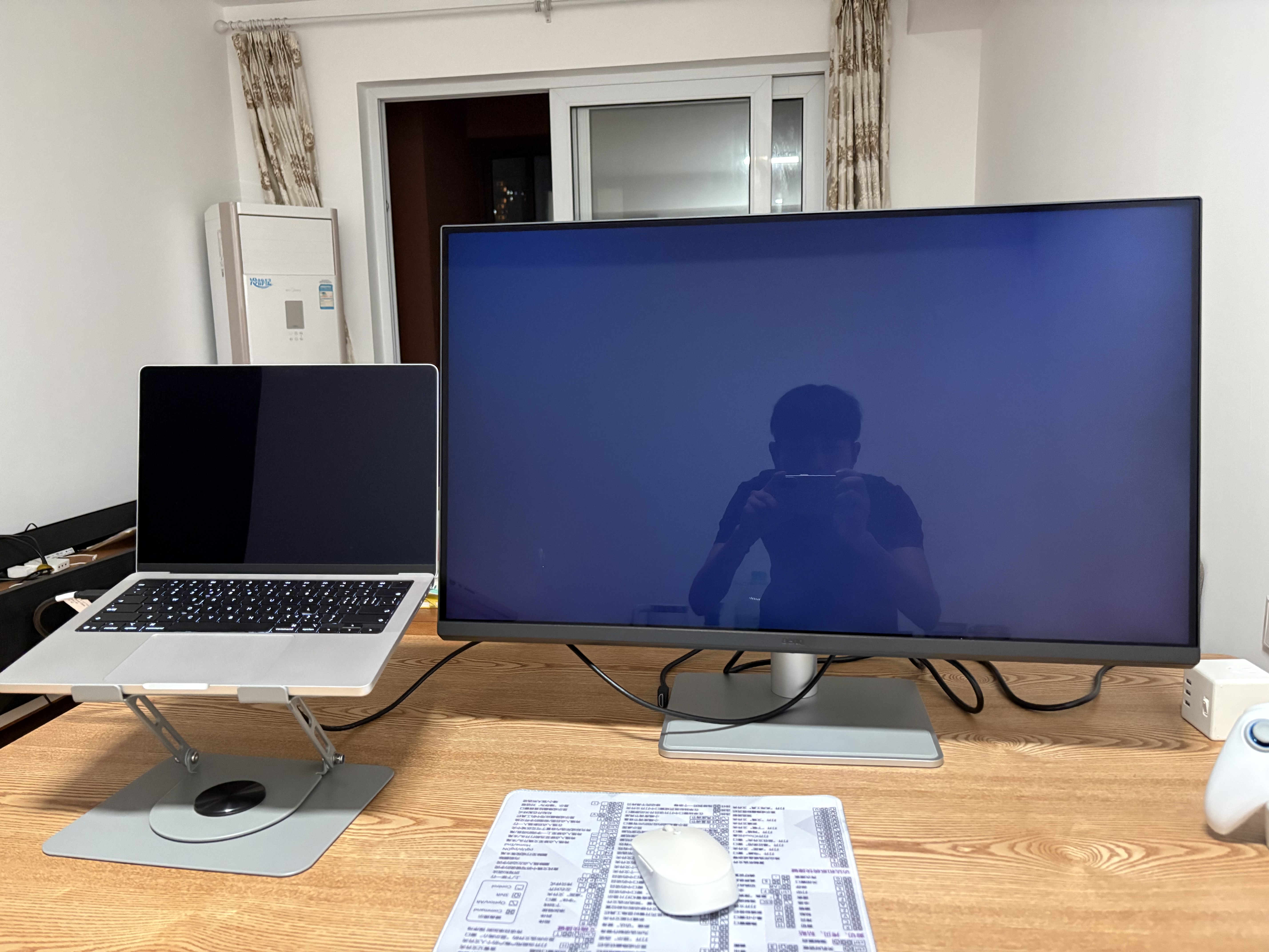明基（BenQ）MA320UP 31.5英寸4K苹果色镜面屏 HDR600护眼莱茵认证 97%P3色域 mac外接显示器 实拍图