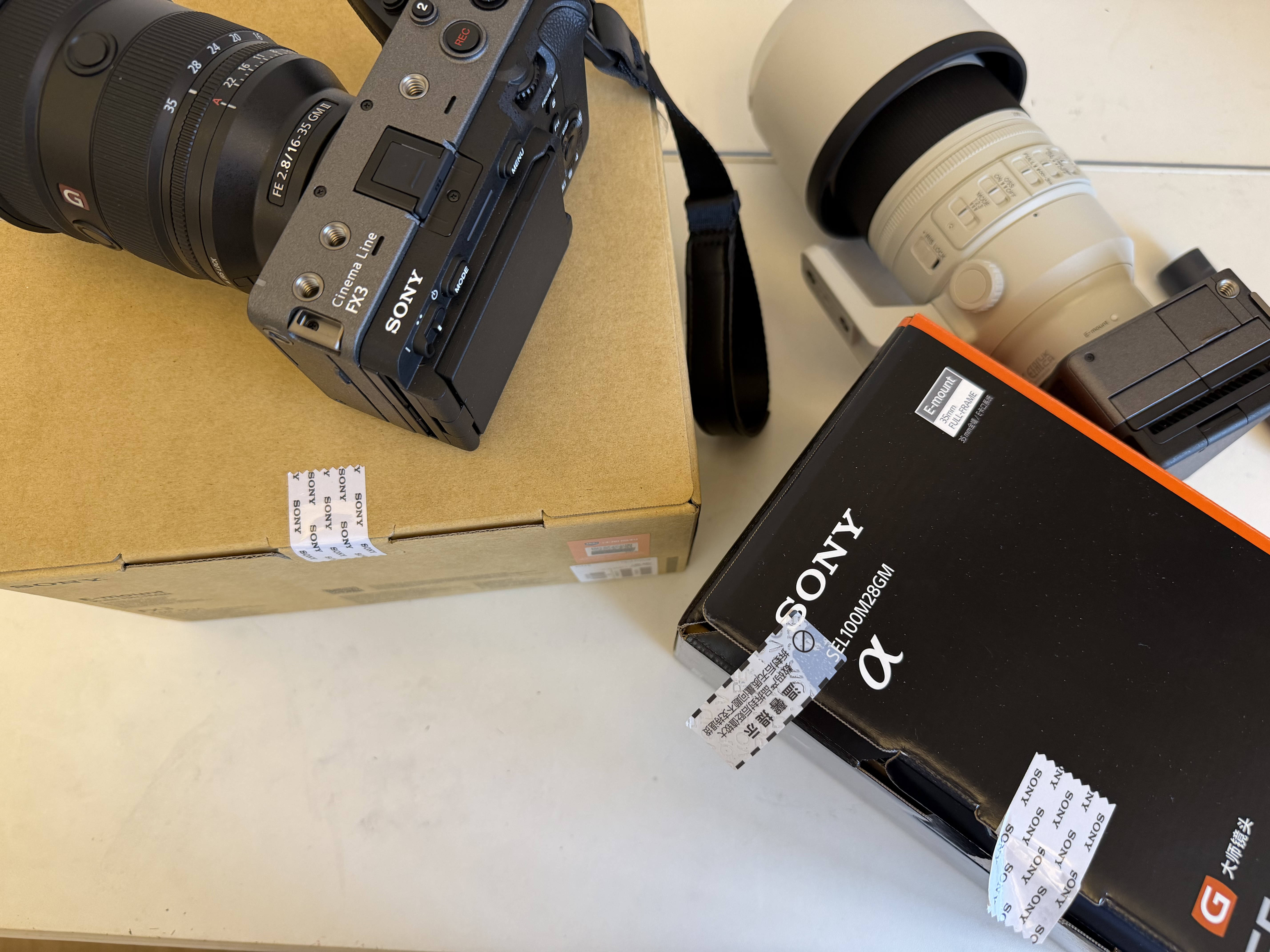索尼（SONY）FE 90mm F2.8 G OSS 全画幅微单相机 微距G镜头 拍昆虫 珠宝牙医 索尼90微距 /90F2.8 【新款】100F28GM+清洁套装 标配 实拍图
