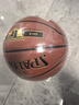 斯伯丁（SPALDING）篮球7号Gold经典系列室内外耐磨职业赛事七号PU材质篮球 76-857Y 实拍图