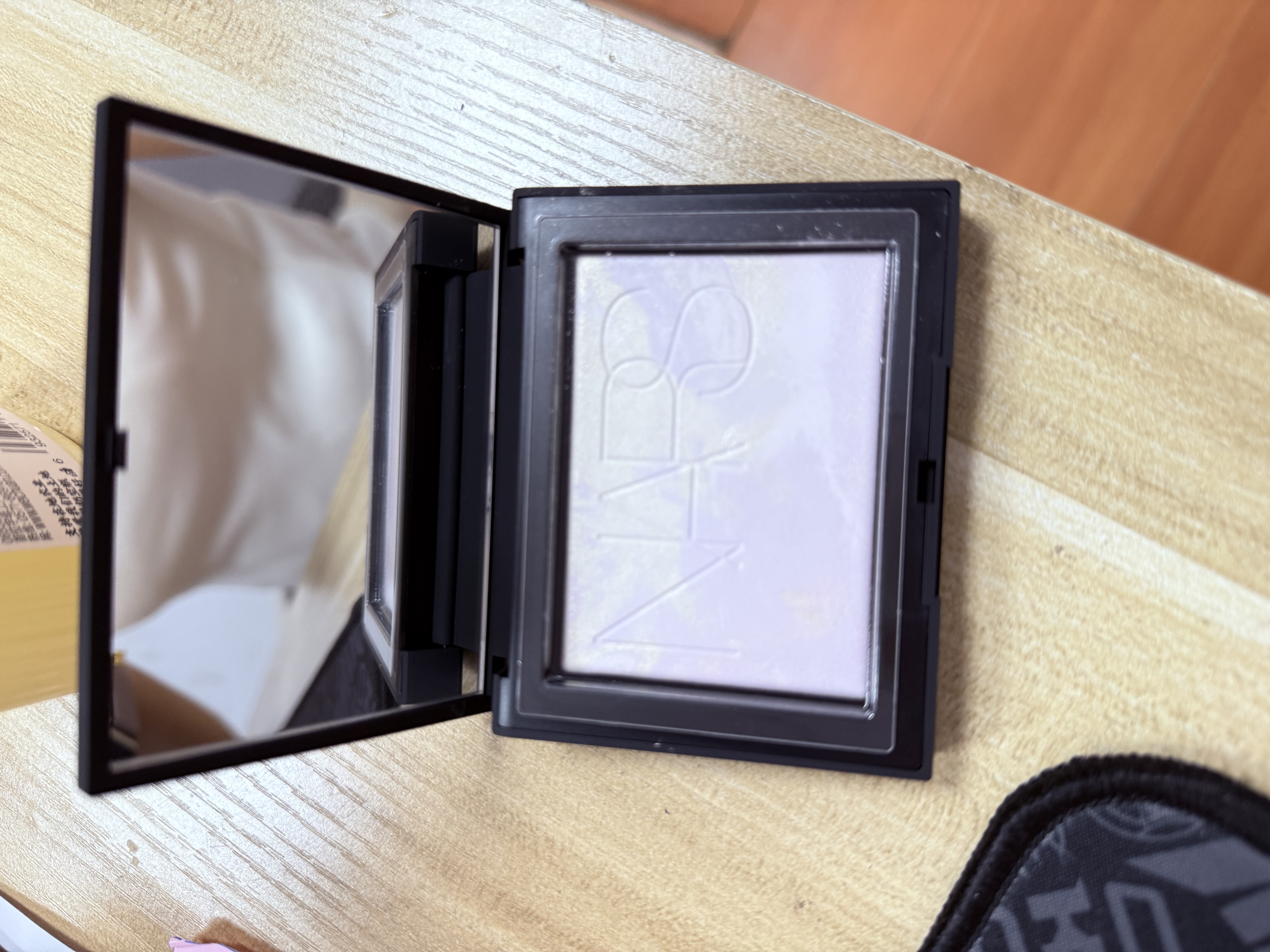 NARS流光美肌清透蜜粉饼欧若拉10g限定粉饼定妆生日礼物送礼双十一 实拍图