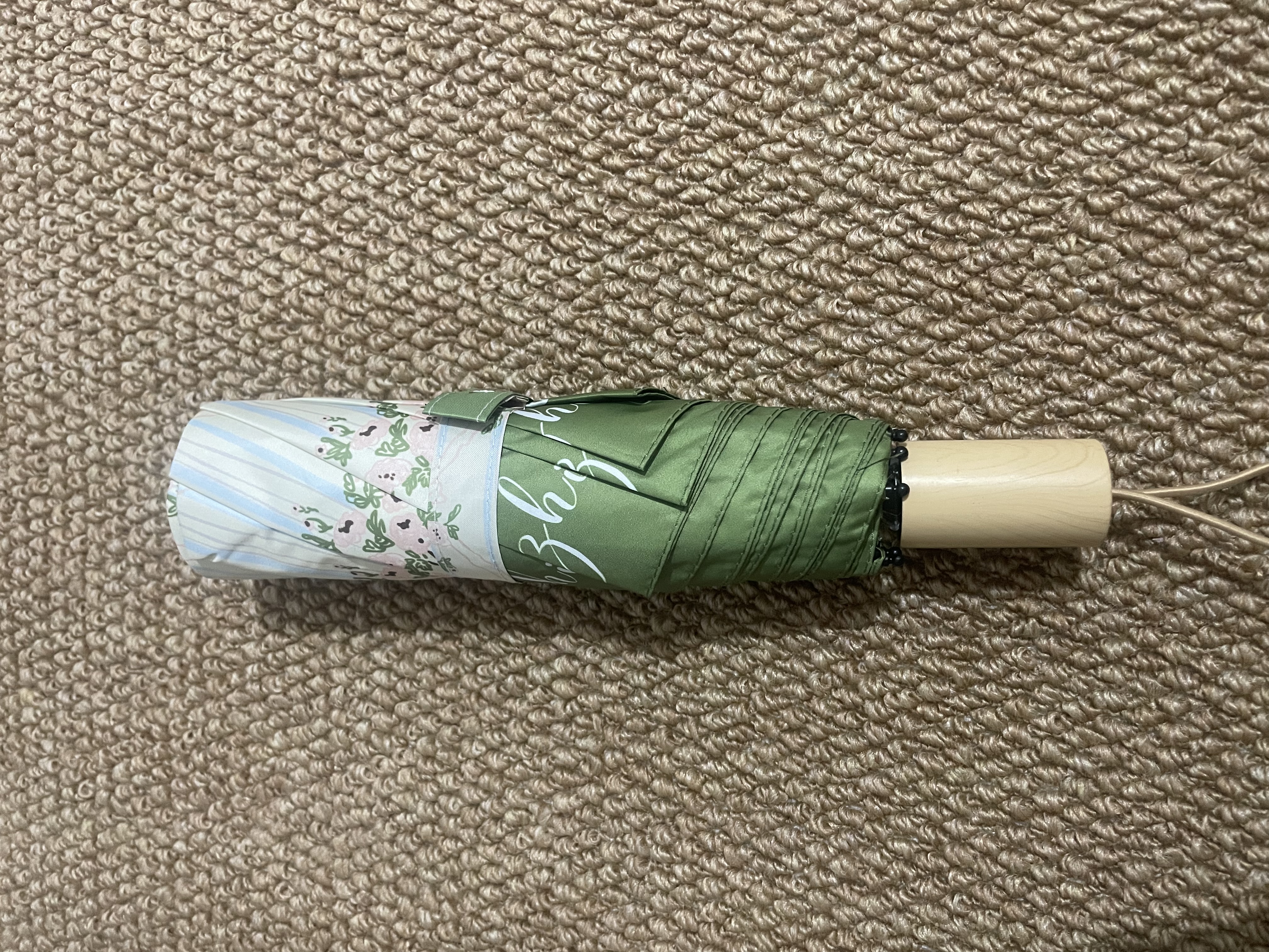 繁夏小清新碎花雨伞女晴雨两用小巧便携防晒防紫外线太阳伞黑胶遮阳伞复古田园 实拍图