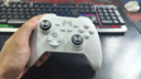 北通鲲鹏20无线游戏手柄AI智控双切扳机震动蓝牙手柄xbox布局电脑PC手机steam电视NSswitch2体感  原神 实拍图