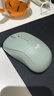 罗技（Logitech）M221 轻音鼠标 无线鼠标 办公鼠标 对称鼠标 带无线微型接收器 薄荷绿 实拍图