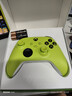 XBOX微软Xbox Series S/X无线Xbox手柄 XSS XSX 蓝牙游戏手柄 PC电脑 Xbox手柄 电光黄【送线/摆架】 实拍图
