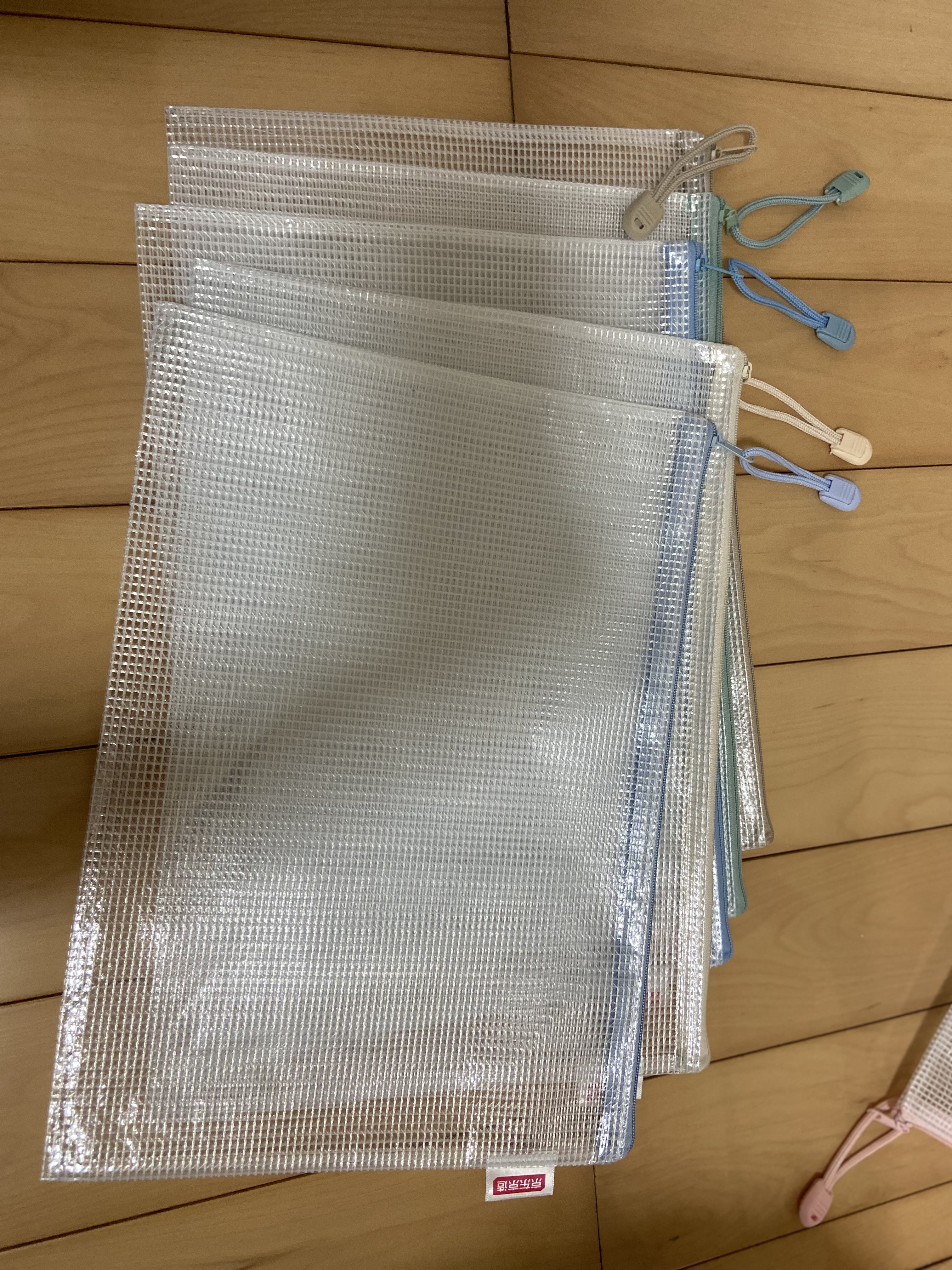 京东京造【热门商品】莫兰迪色系文件袋A4网格拉链袋5个装+马卡龙色系A4文件袋网格拉链袋5个装 共10个 学生科目分类试卷收纳袋考试袋 实拍图