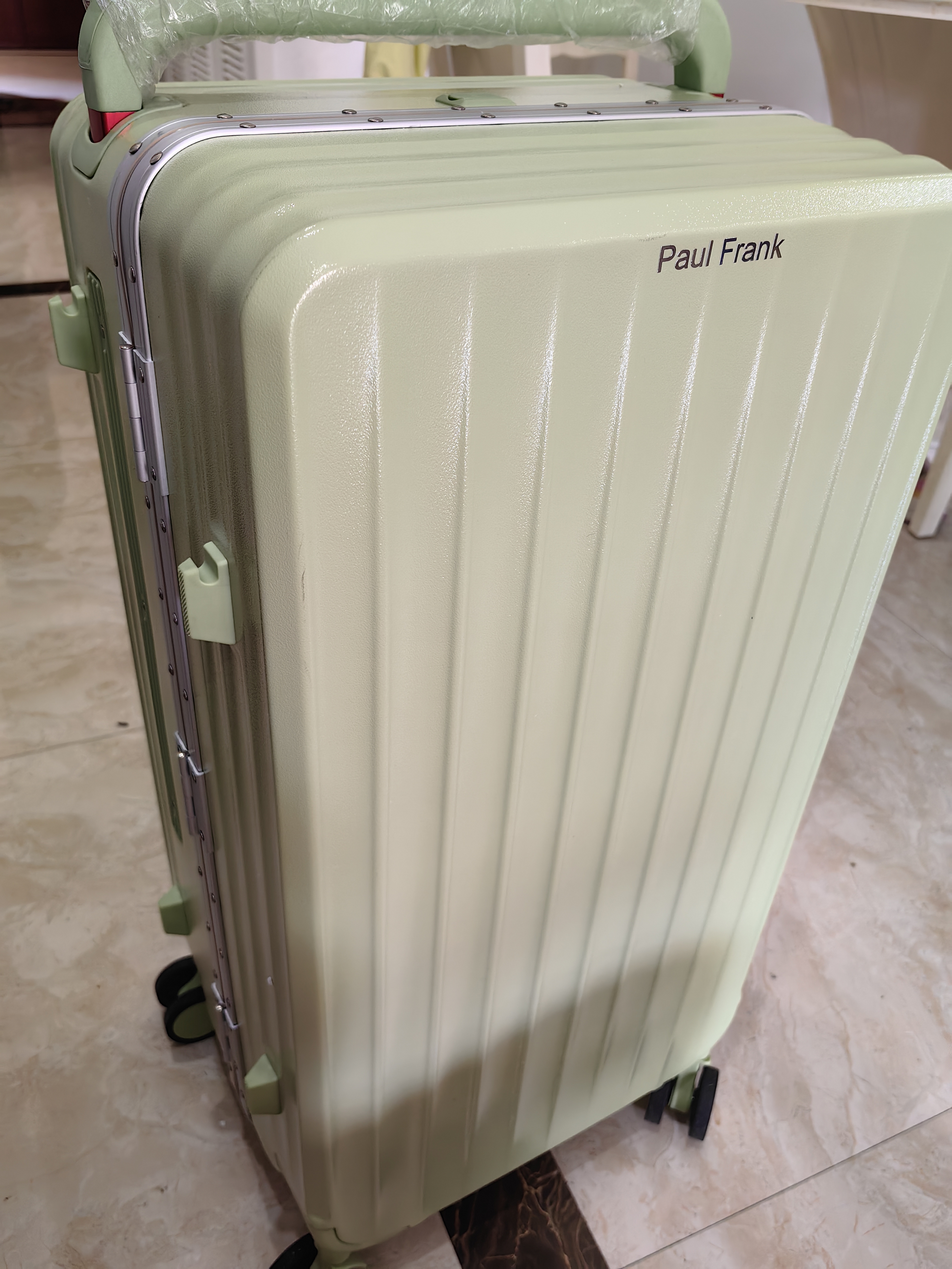 大嘴猴（paul frank）宽拉杆铝框行李箱女拉杆箱男学生坚固大容量平衡拉杆旅行箱出差箱 牛油果绿/铝框款 26英寸 实拍图