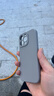奶小鸭适用苹果16pro手机壳 iphone16pro保护套镜头全包液态硅胶超薄防摔简约软壳男女款 钛原色 实拍图