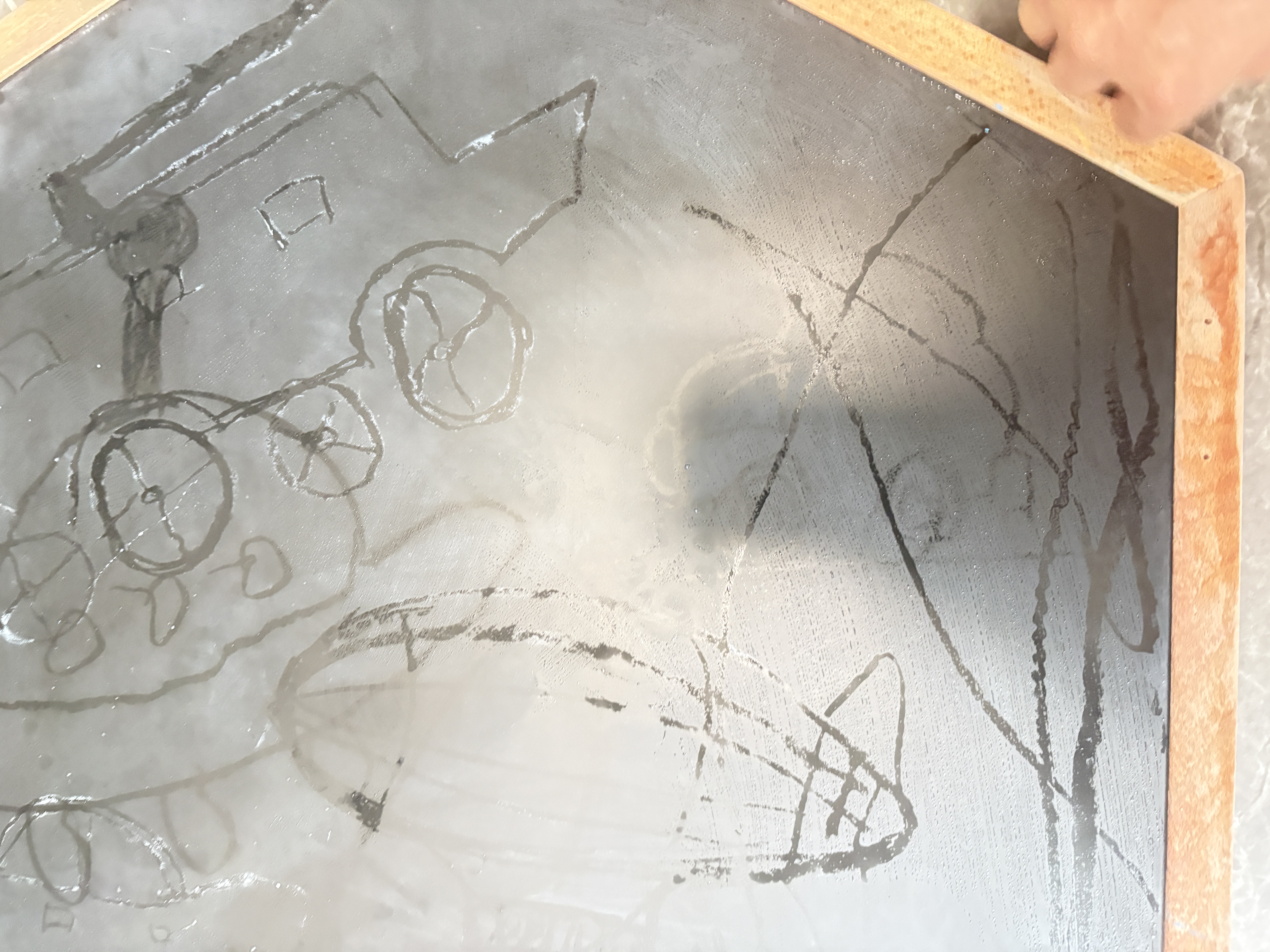 香榭美松儿童画板磁性绘画可擦写小黑板家用支架式宝宝画板白板写字板墙贴 屋型大款Pro画板（带底座） 实拍图