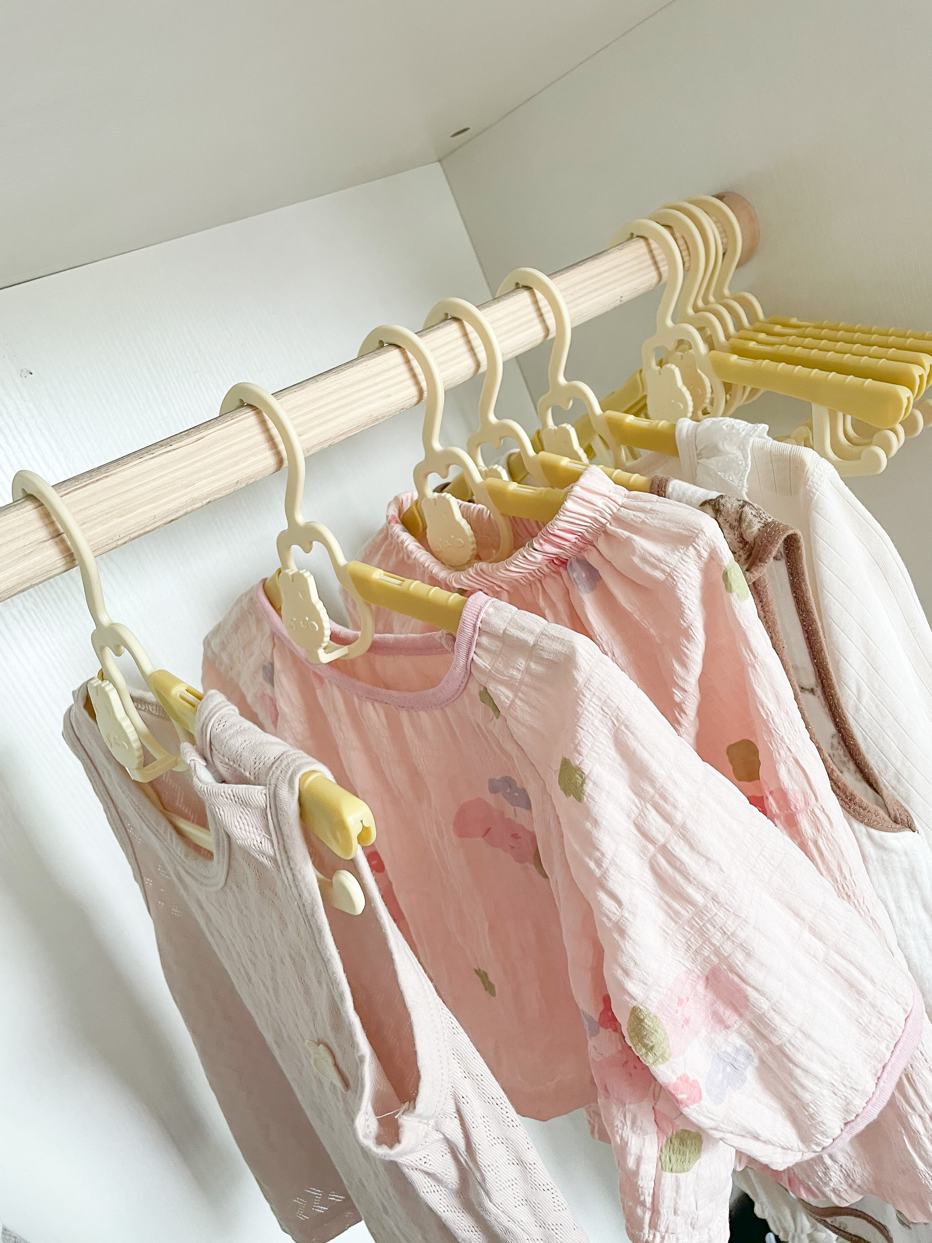 葆氏儿童衣架婴幼儿宝宝衣服架可伸缩小孩晾晒收纳可叠挂衣撑子10个装 实拍图