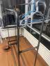 明智一凡简易晾衣架家用客厅挂衣架卧室落地多功能衣帽架阳台可移动晒衣架 【PP加粗款】双杆双层150黑 实拍图