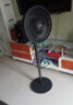 美的（Midea）【超级单品】七叶轻音立式电风扇家用柔风落地扇台式桌面小型风扇大风量节能摇头宿舍电扇 SAF30AB 实拍图