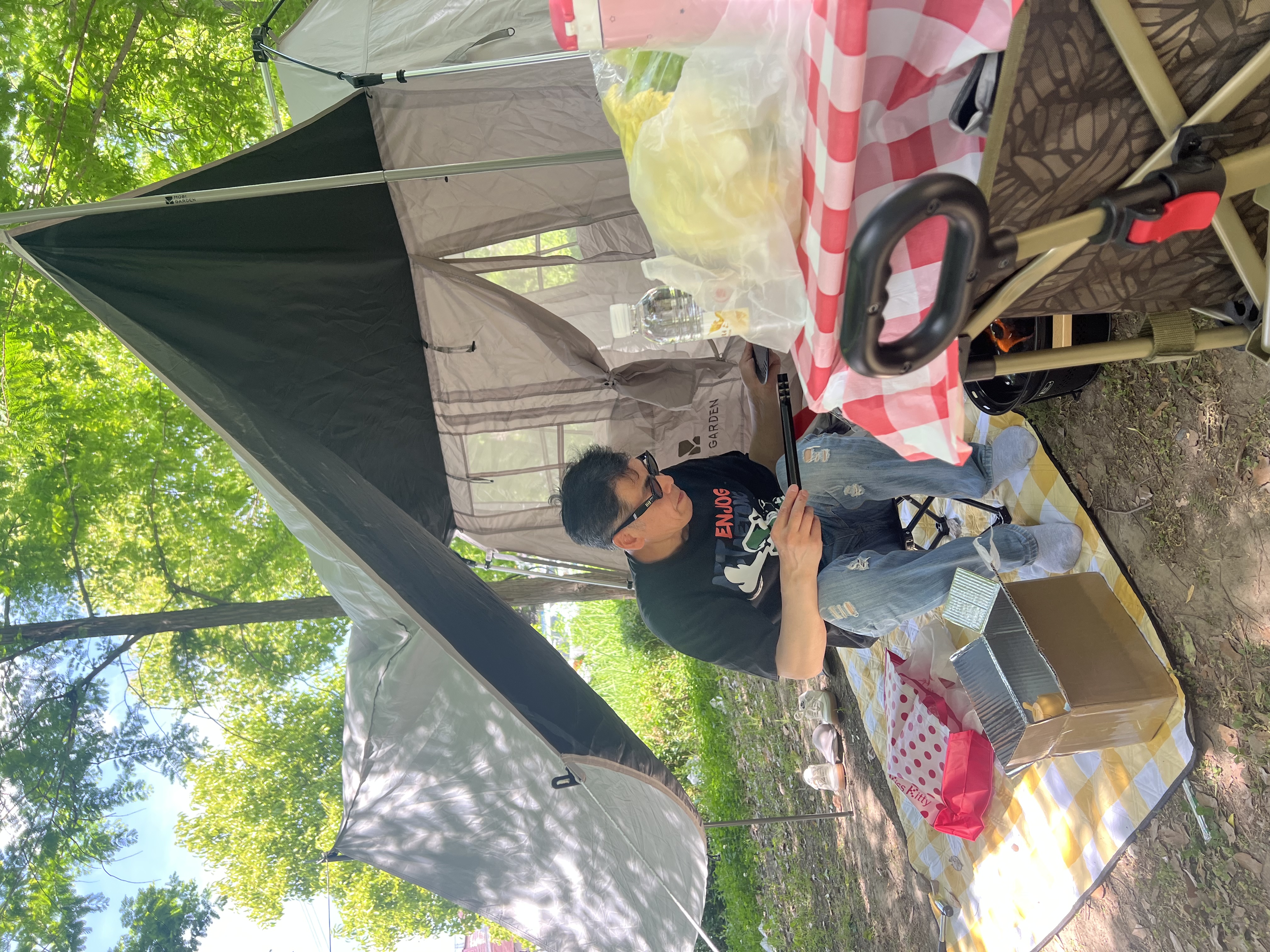 【京东物流】野营桌布加厚野餐垫户外防潮垫ins风防水防油餐桌布 餐布80*120  1张（颜色随机） 实拍图