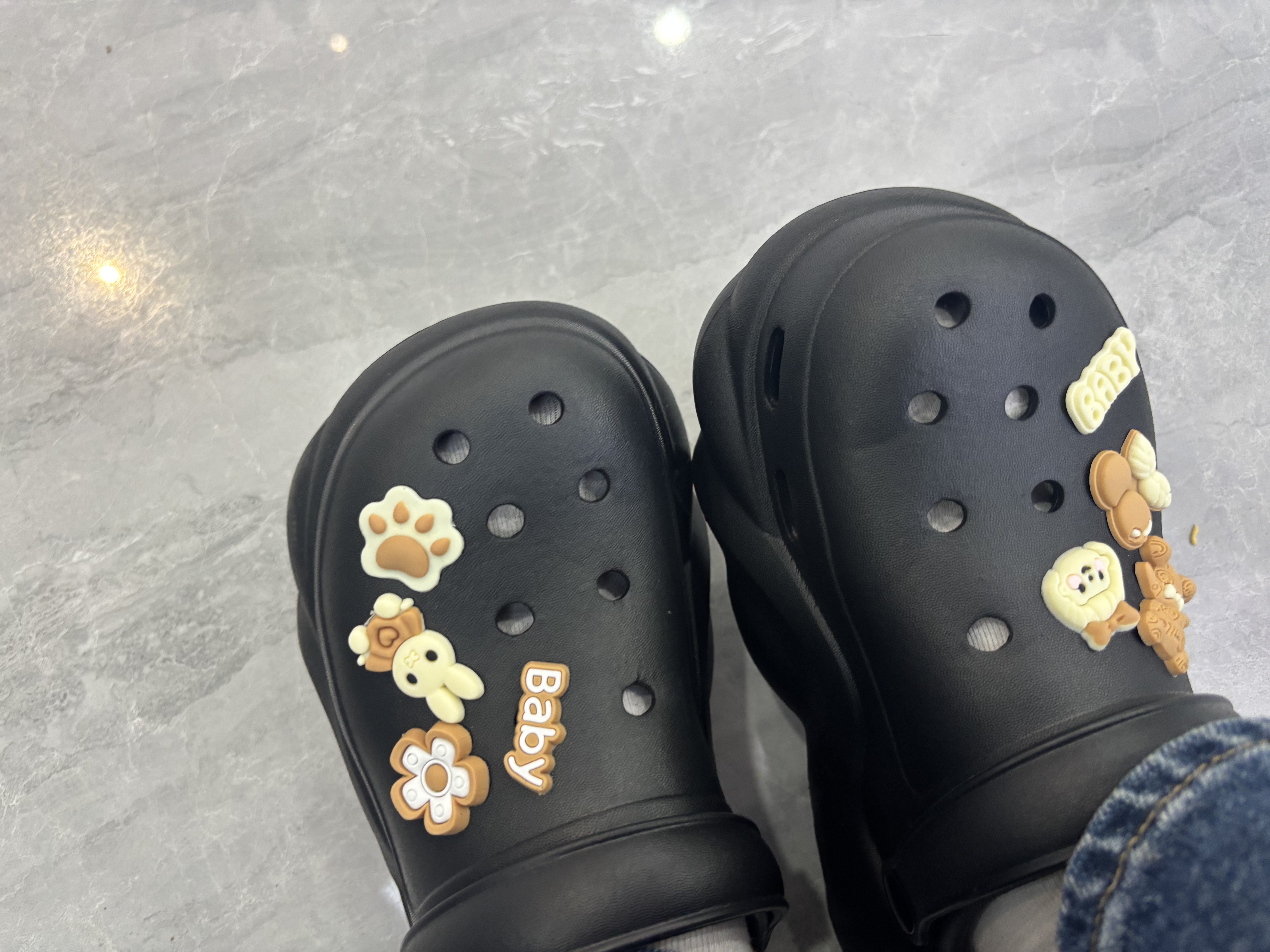 俞兆林洞洞鞋女户外EVA厚底增高沙滩凉拖鞋外穿 YG104 黑色  39-40  实拍图