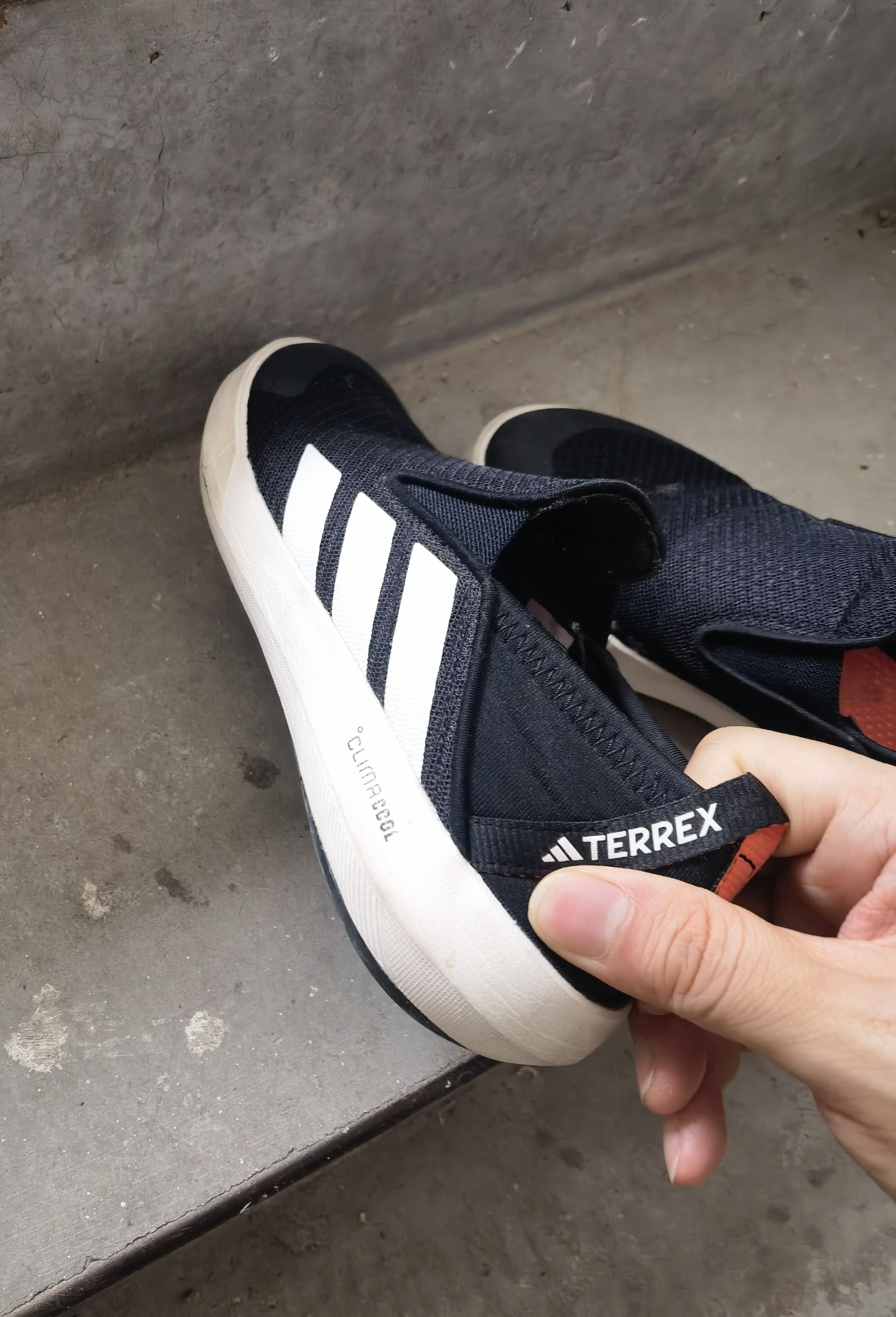 阿迪达斯（adidas）中性户外系列TERREX BOAT SLIP-ON CLIMACOOL户外鞋JI3502 39码 实拍图
