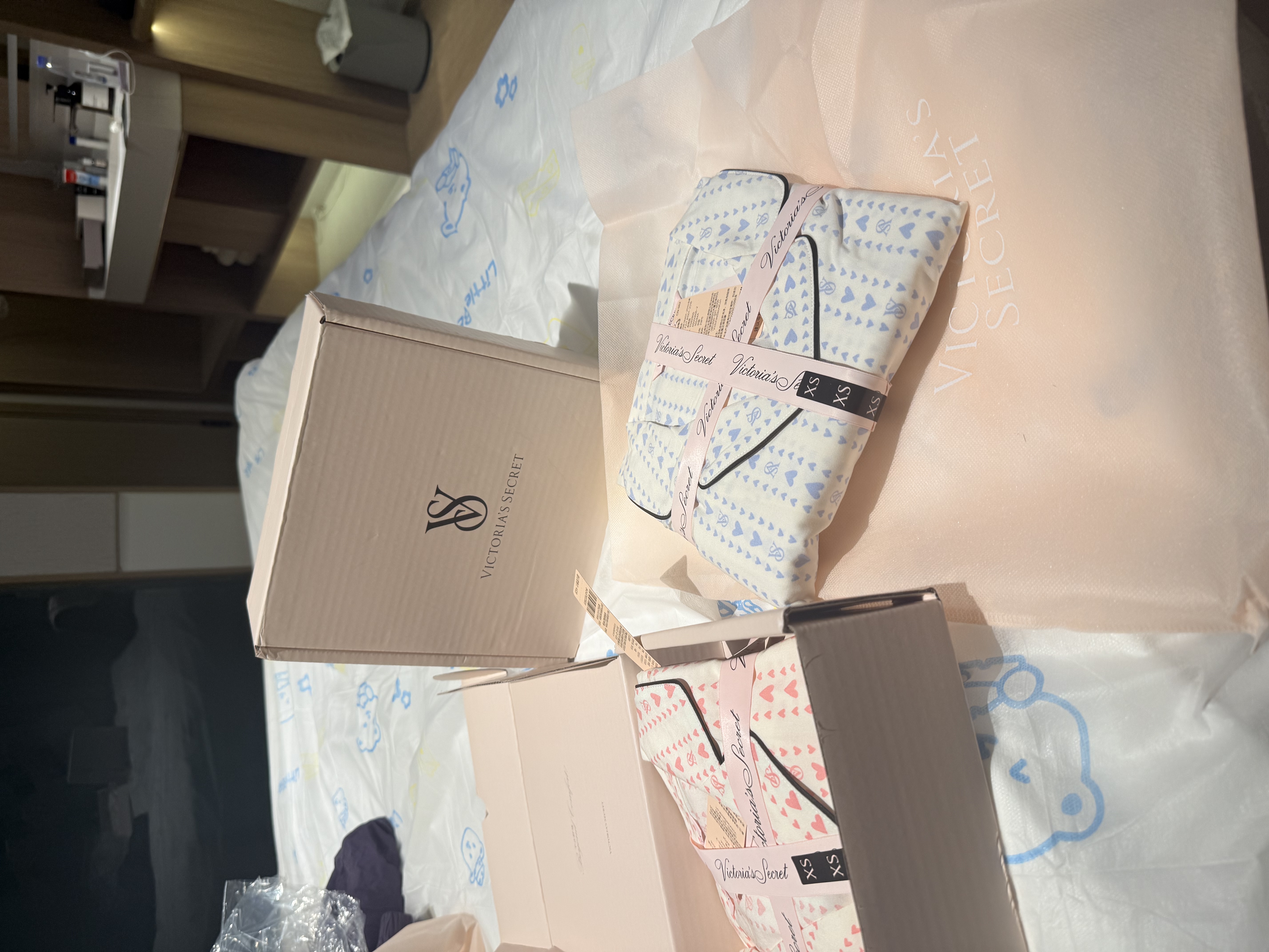 维多利亚的秘密单依纯同款宅度假系列天丝绵柔印花凉感睡衣家居服七夕情人节礼物 23P6蓝心狙击-短袖长裤 11262805 XS 实拍图