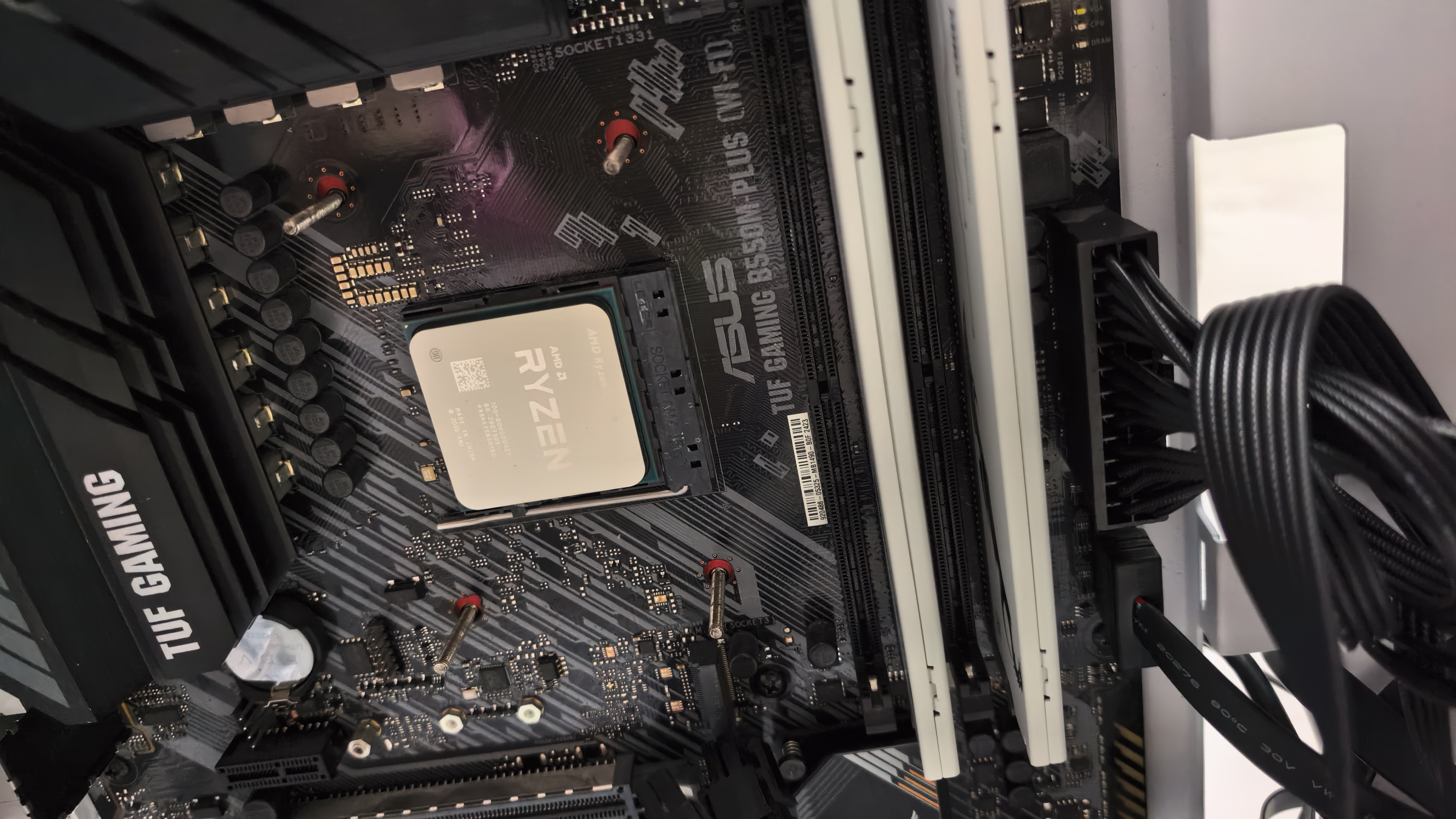 酷芯客8GB DDR4 3600 台式机内存条刀客 精选颗粒 C18 霜月白AI电脑配件升级 实拍图