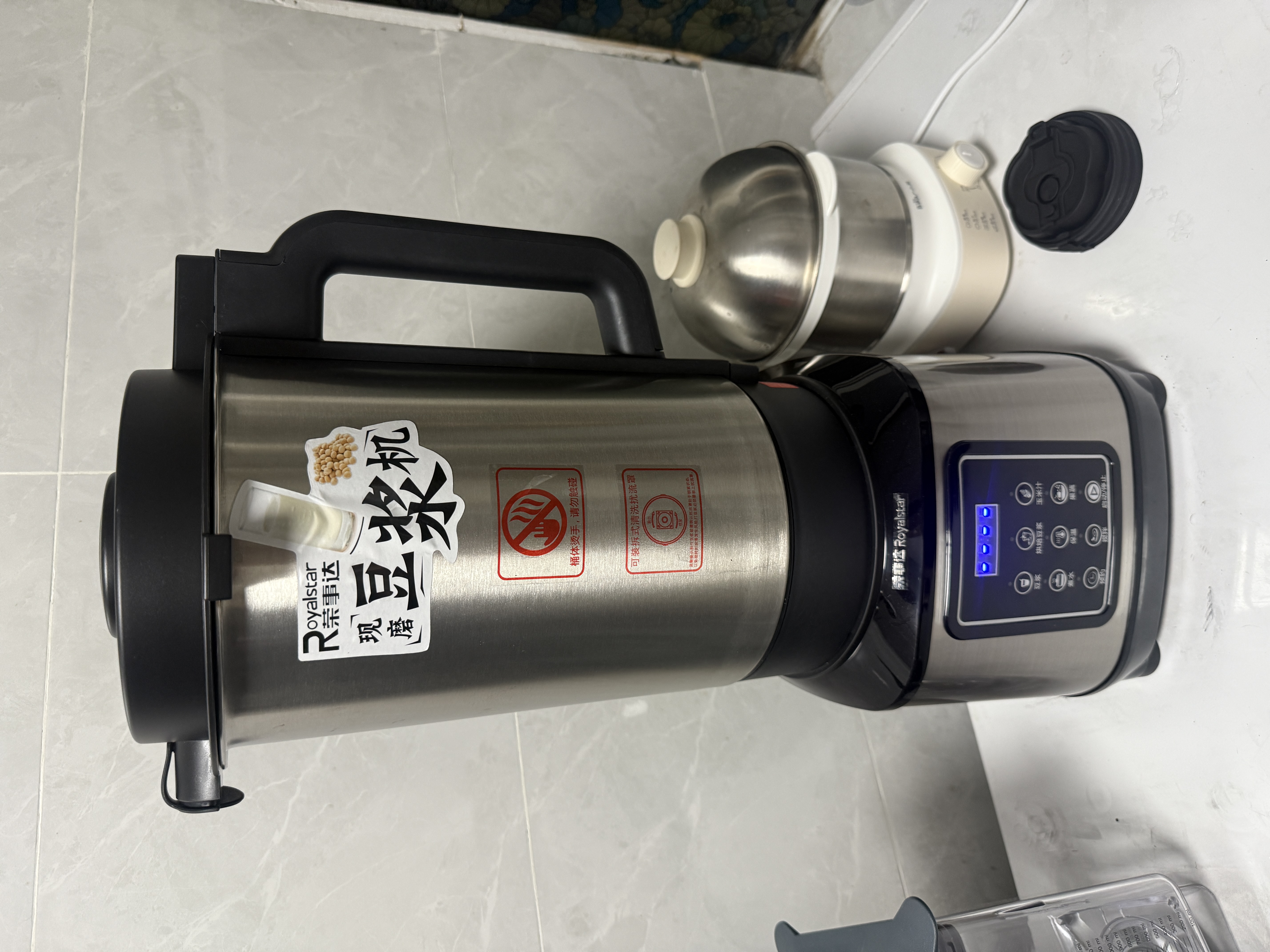 荣事达（Royalstar）商用豆浆机早餐店用全自动磨煮一体加热免煮2025新款食堂大容量豆浆机商用酒店用大型豆浆机 分体式丨6L丨可出24杯丨易清洗丨预约定时 实拍图