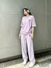 真维斯（Jeanswest）休闲时尚套装女款夏季薄款穿搭2026新款纯棉短袖冰丝阔腿裤两件套 上衣 香芋紫 毛绒小紫花_K+裤子 紫色 毛绒小紫花_K L 实拍图