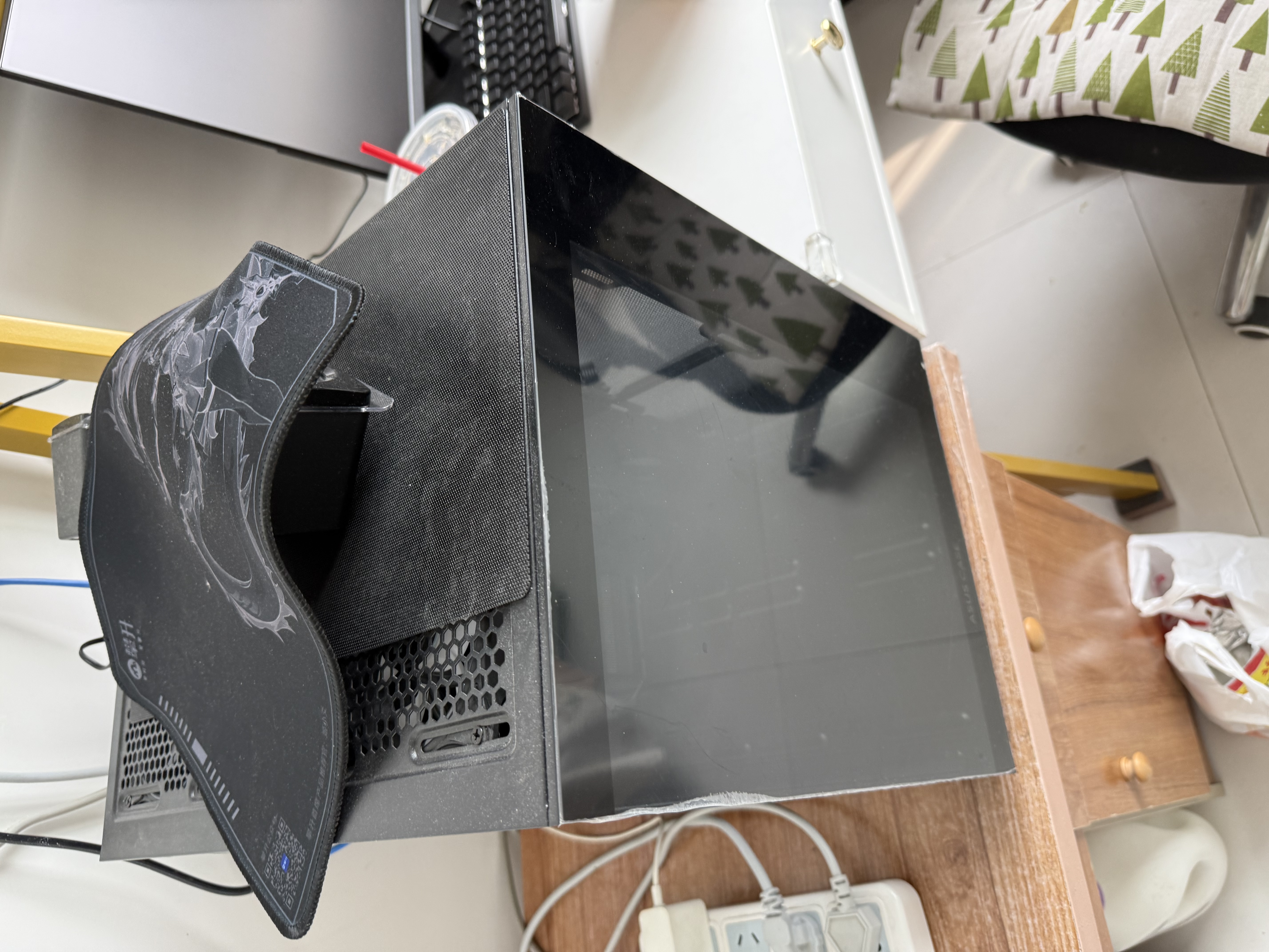 攀升23.8英寸 180Hz高刷新率 快速液晶游戏电竞显示器（HDMI+DP） 实拍图