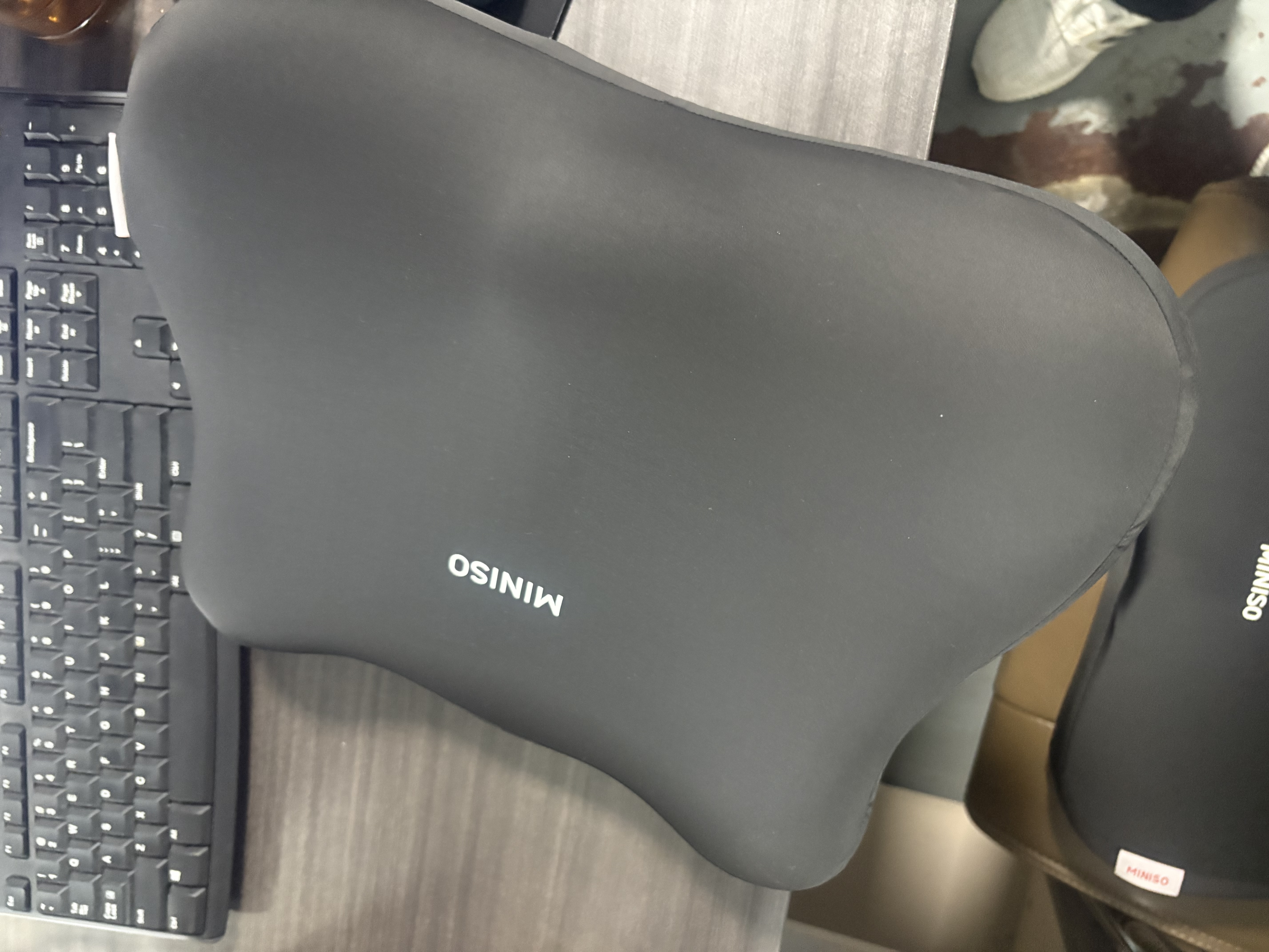 名创优品（MINISO）腰靠坐垫汽车腰靠车用久坐屁股不疼记忆棉办公室坐垫座椅护腰靠背 实拍图
