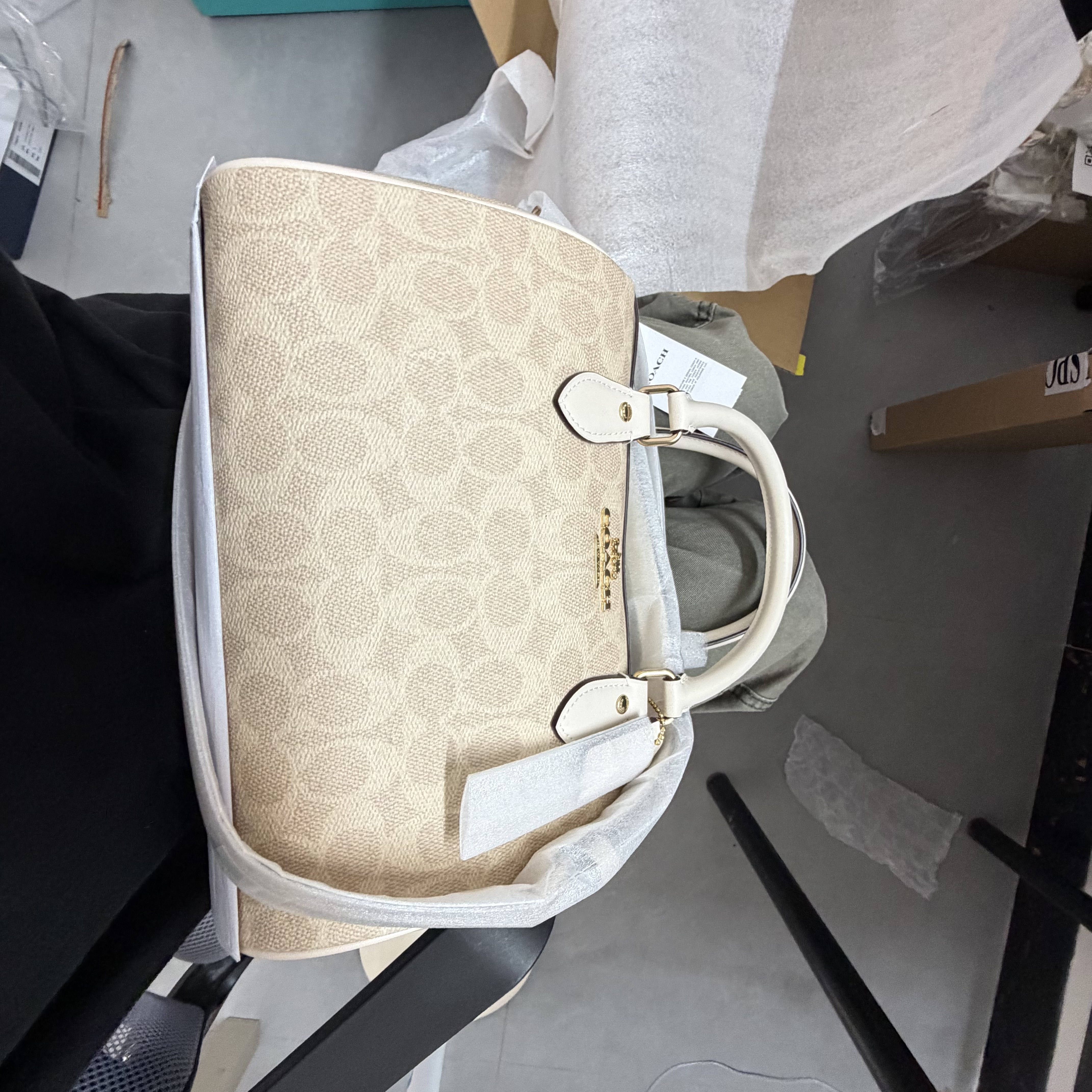 蔻驰（COACH）【品牌直供】女包ROWAN大容量波士顿包手提包CV961 七夕礼物 实拍图