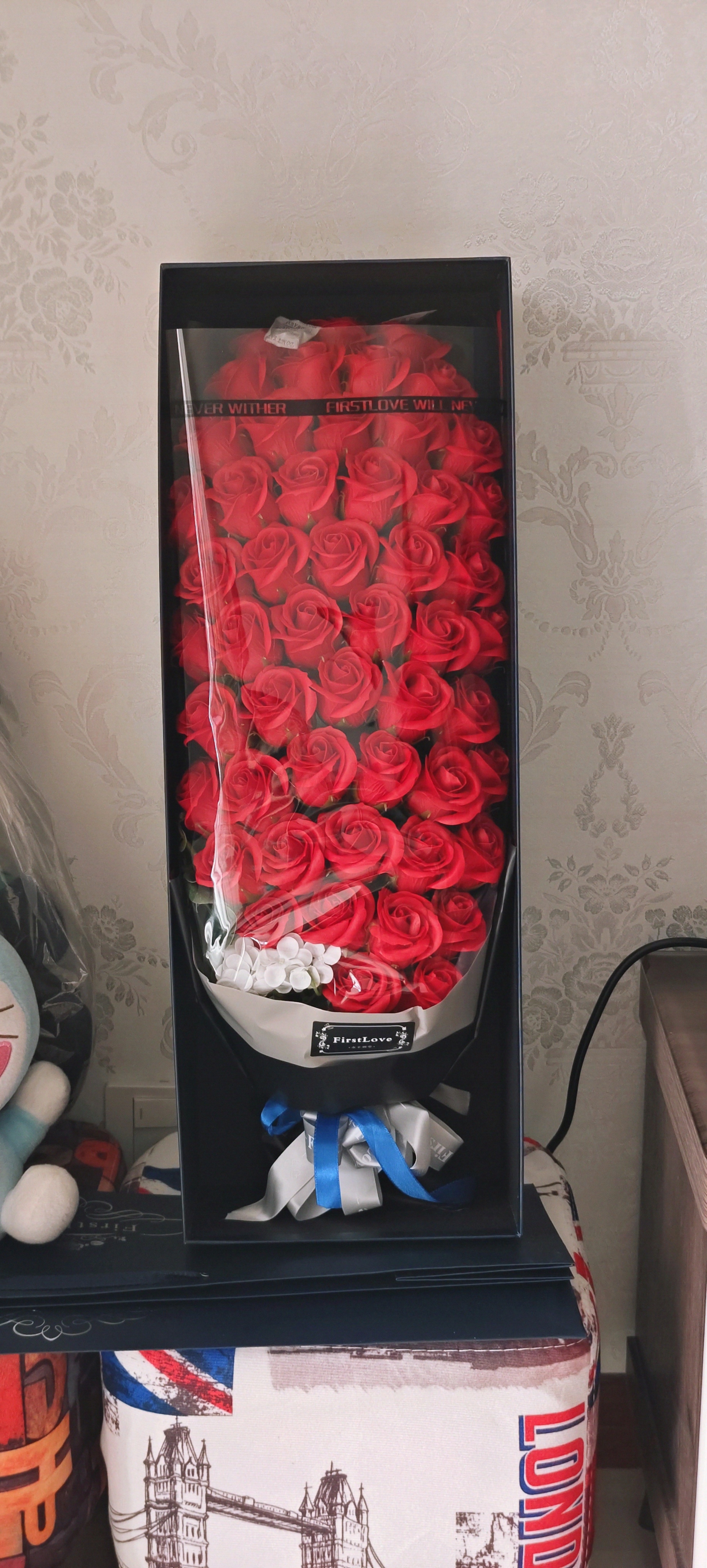 FirstLove51朵红玫瑰永生香皂花同城配送七夕情人节生日礼物非鲜花送女生 实拍图