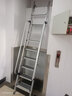 百佳宜（BaiJiaYi）梯子家用梯室内外伸缩阁楼梯可定制加厚折叠踏板铝合金扶手爬梯 【出口品质】9步【扶手+挂钩】全铝合金阁楼梯 实拍图