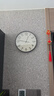 宜家（IKEA）【新品】TALLSPARV塔斯帕挂钟复古简约钟表客厅装饰壁钟 黑色/米黄色挂钟+自粘挂钩2件 实拍图