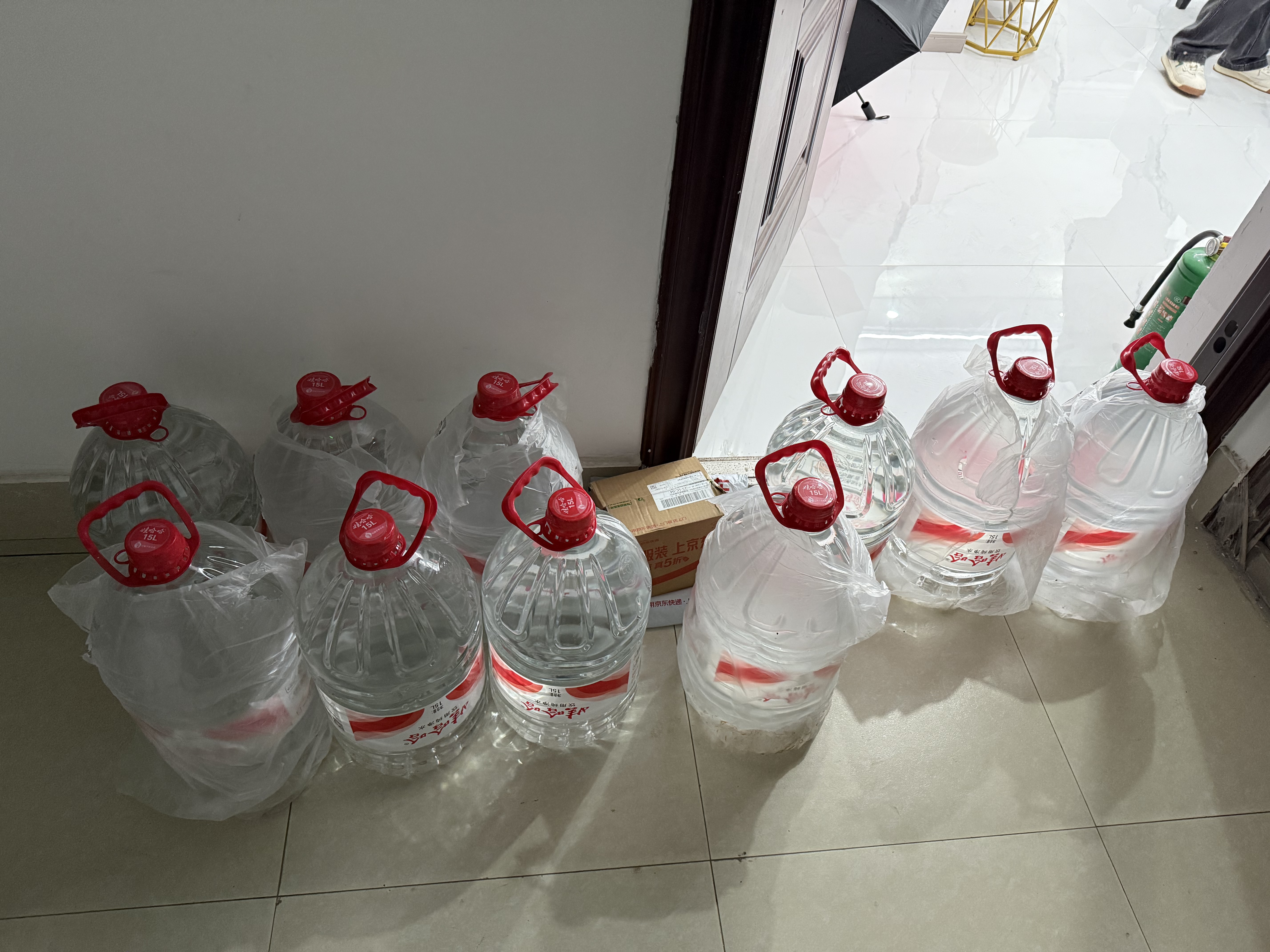 娃哈哈纯净水 15升 10桶家庭大桶水饮水机抽水棒通用 桶装水 15L*10桶（电梯上楼）24h发货 实拍图