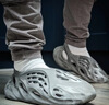 阿迪达斯Yeezyfoam黑武士椰子男女运动洞洞鞋IG5349 43 实拍图