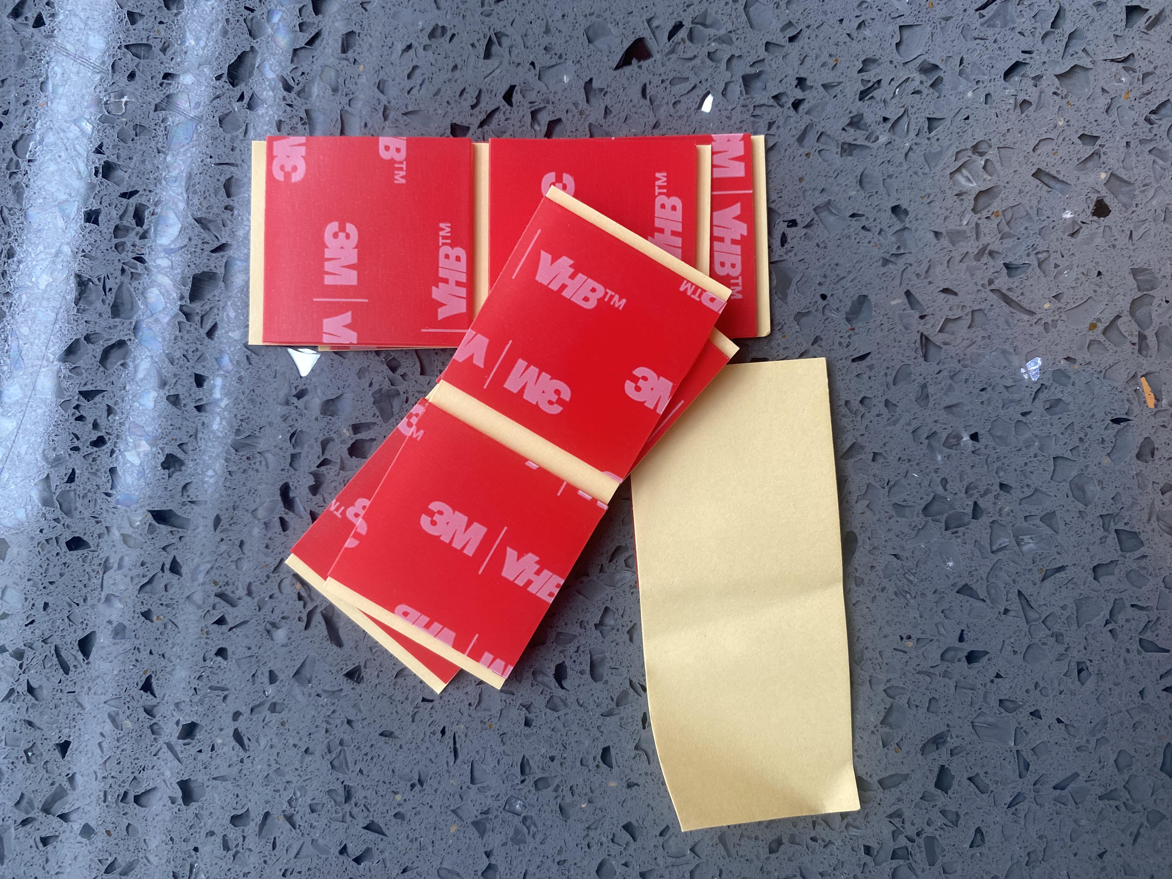 3M强力双面胶 VHB™胶带强力高粘防水无痕耐用ETC通用 4910透明 25*25mm*10方片 实拍图
