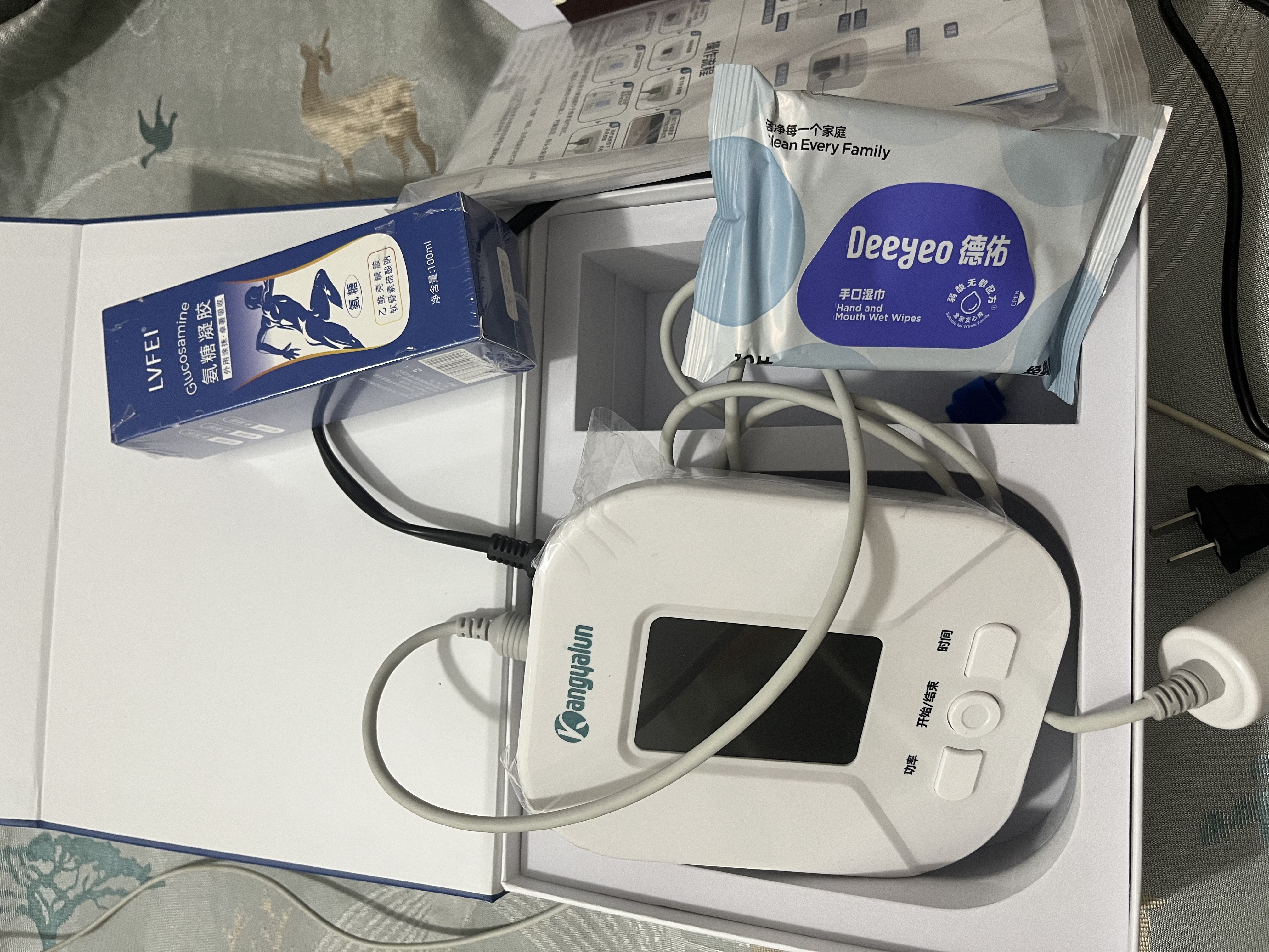 拜尔（BAIR）电动冲牙器家用便携清洁口腔洗牙器水牙线冲洗器洁牙器牙套清洗充电男送女朋友M6s M6plus白色- 3支喷头 实拍图