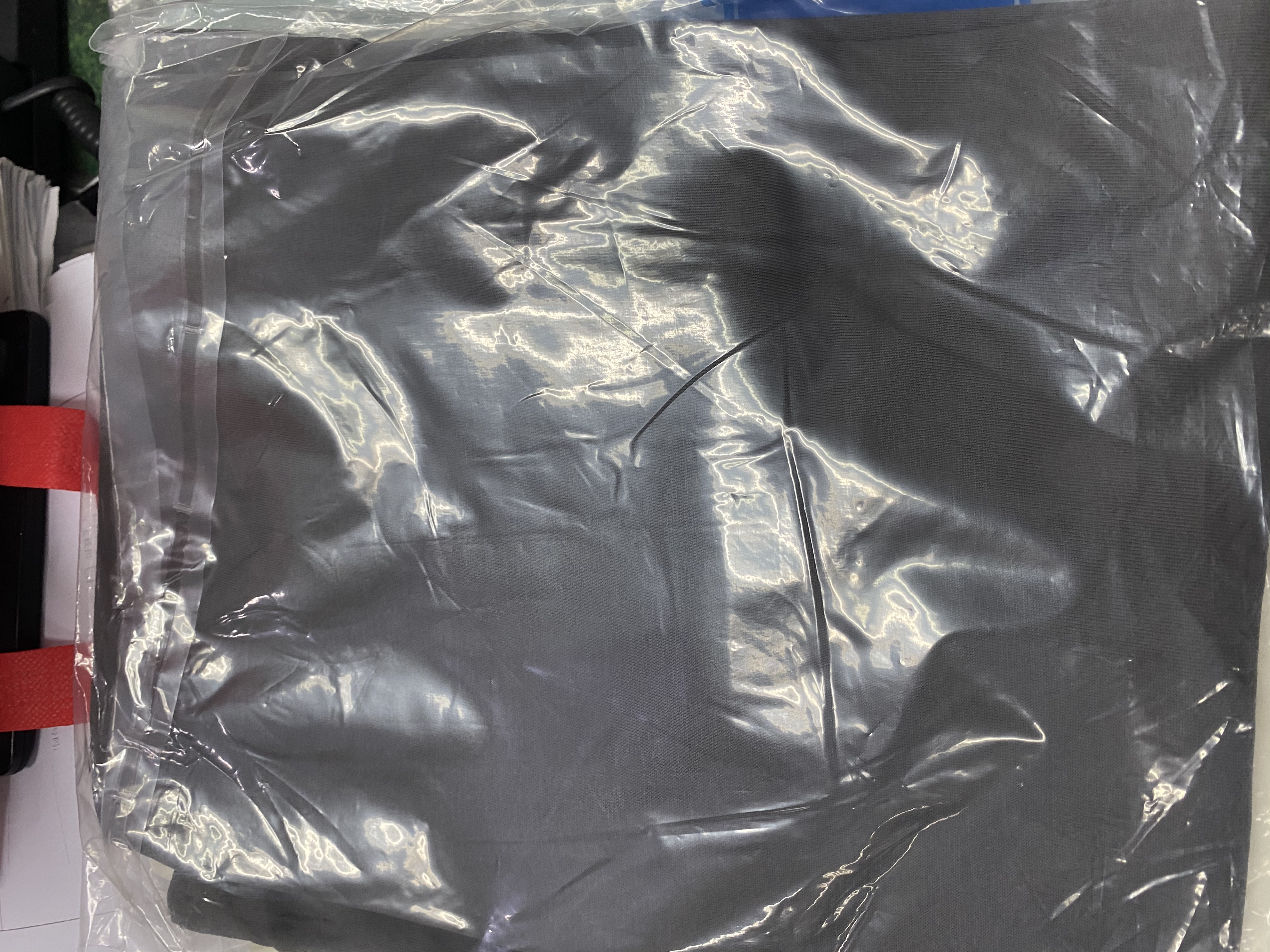 真维斯（Jeanswest）冰丝中袖男2026夏季简约印花宽松冰感速干短袖T恤男士大码上衣服 深灰（可爱龙白胸标） 3XL (体重180-205斤) 实拍图
