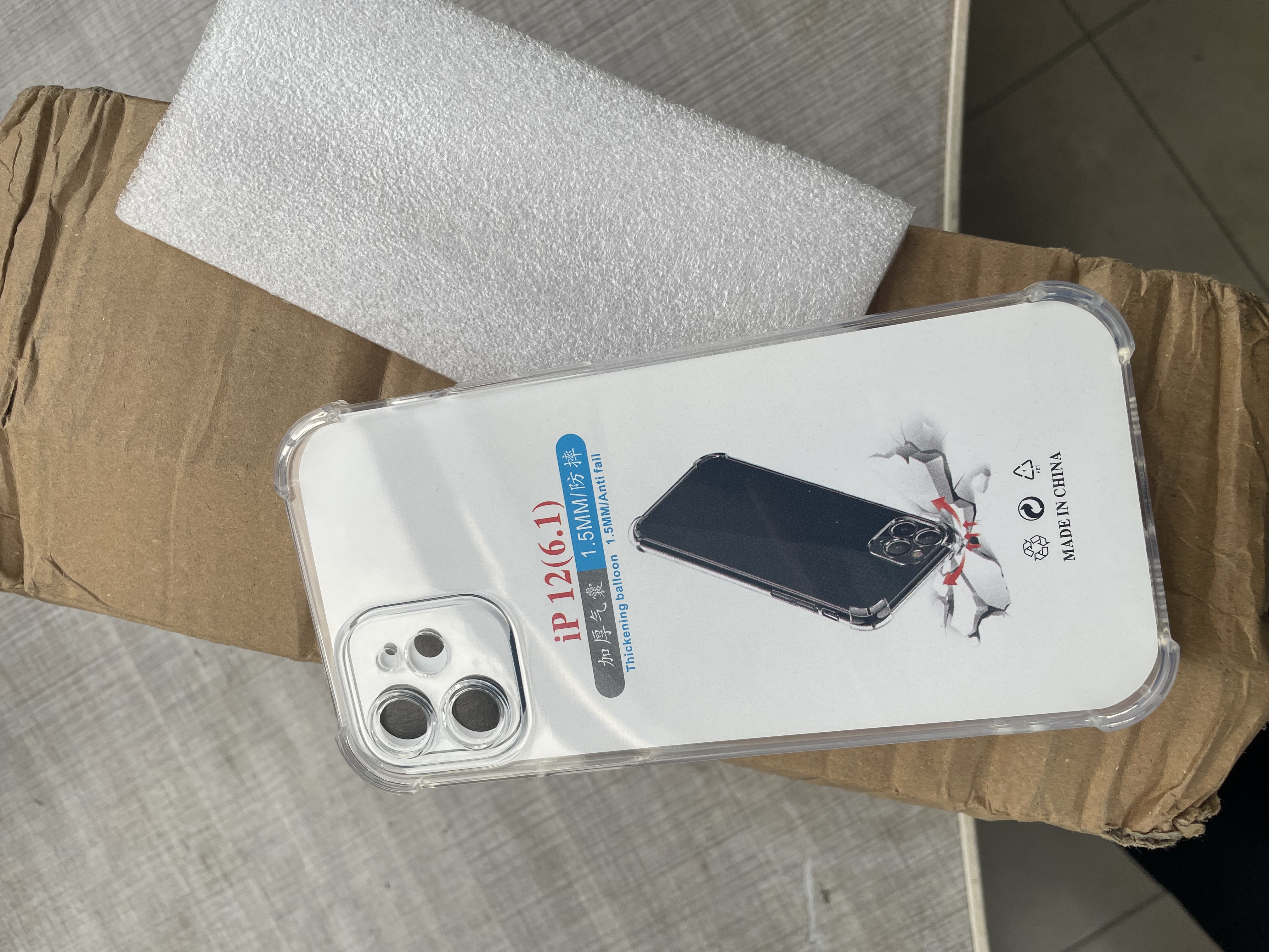 尘卡 适用苹果12手机壳iPhone 12全包镜头软壳Apple新款5G气囊防摔外壳透明硅胶保护套超薄简约男女 手机壳 新升级保护镜头四角气囊硅胶软壳 实拍图