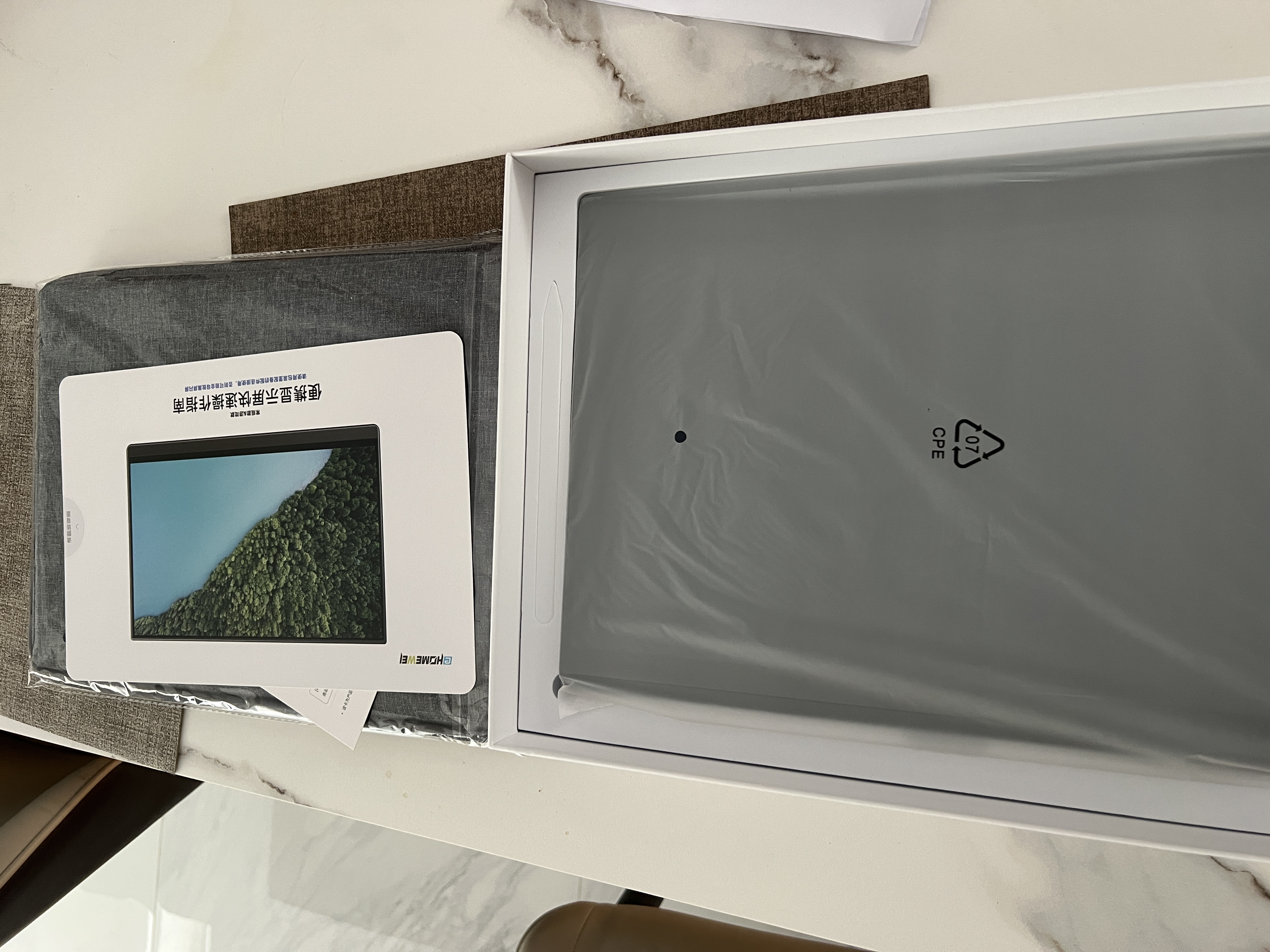 EHOMEWEI 便携式显示器16英寸2K 260Hz/120Hz 柔光蜂鸟屏 便携屏 苹果触控 Switch2笔记本外接副屏扩展屏幕 16英寸 QLED 2.5K 触控版【Q2】 实拍图