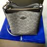 蔻驰（COACH）【品牌直供】奢侈品女包MOLLIE手提斜挎水桶包CBQ33 生日礼物 实拍图