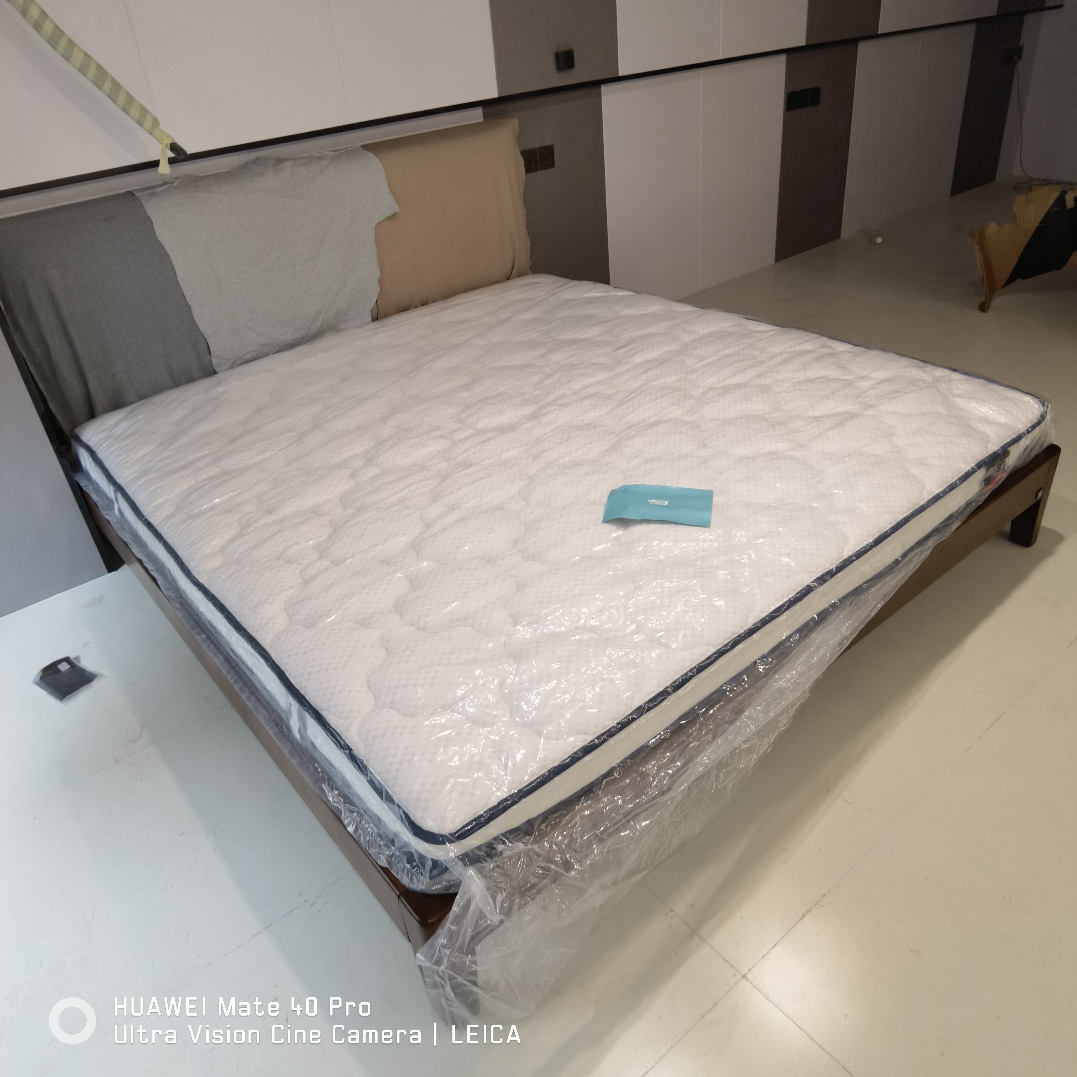 顾家家居（KUKA） 【梦想垫】乳胶床垫学生床垫环保0胶席梦思独袋弹簧双人床垫主卧 卷装版-M0001L【22cm】 1800*2000 实拍图