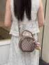 纪诗哲轻奢包包女包2026年新款单肩包女士手提斜挎包生日礼物送女友老婆 卡其色｜配雪莉玫熊挂饰｜品牌礼盒装 女士包包洋气小众时尚百搭高级感实用情人节纪念日礼物 实拍图